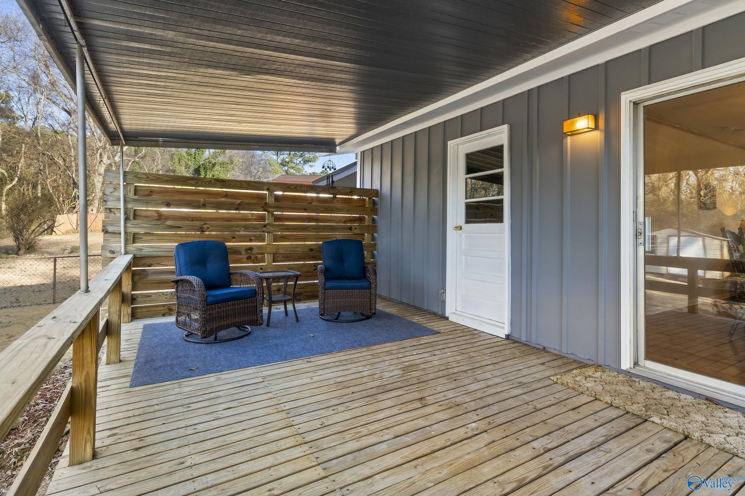 448 N Edgemont Circle