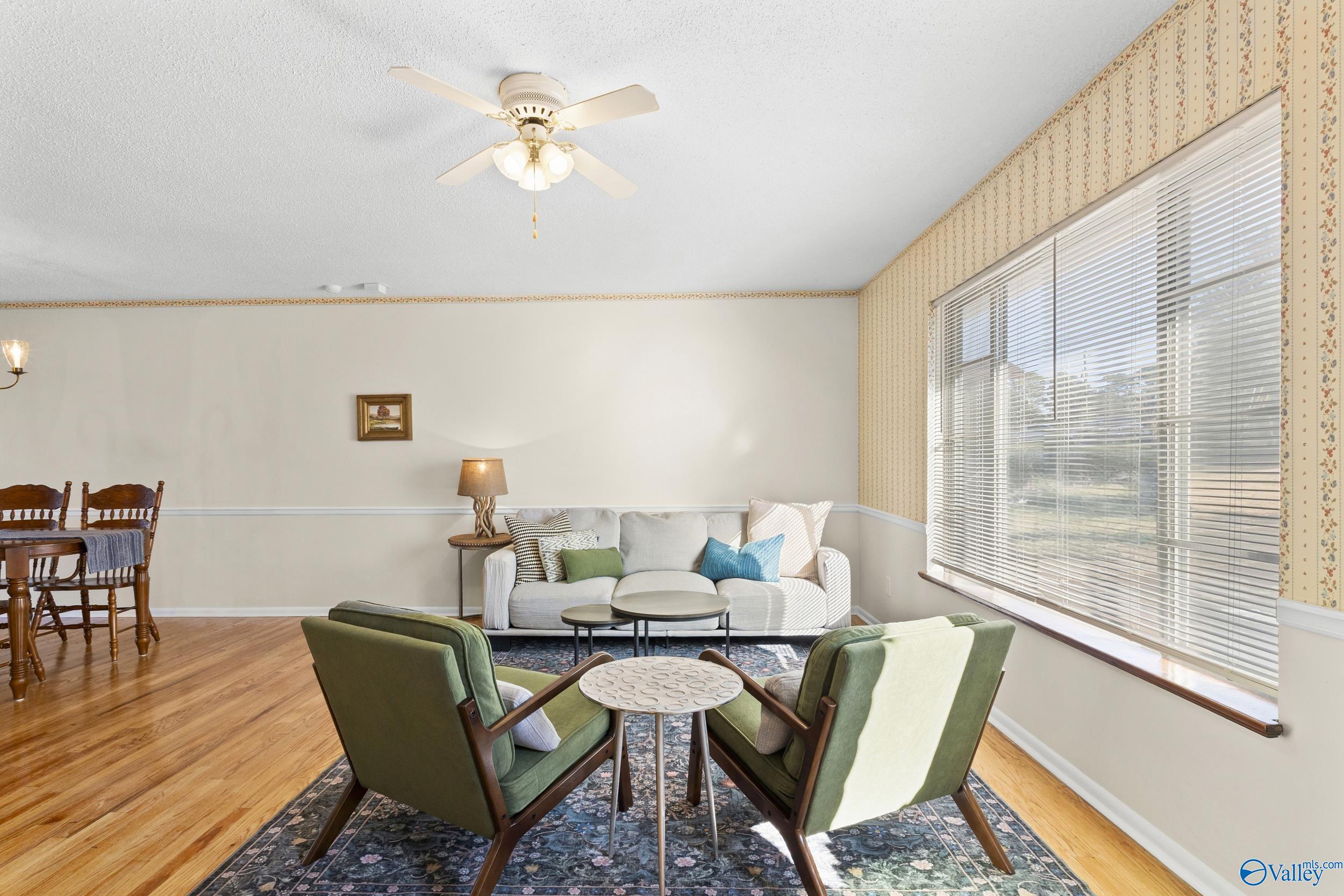 448 N Edgemont Circle