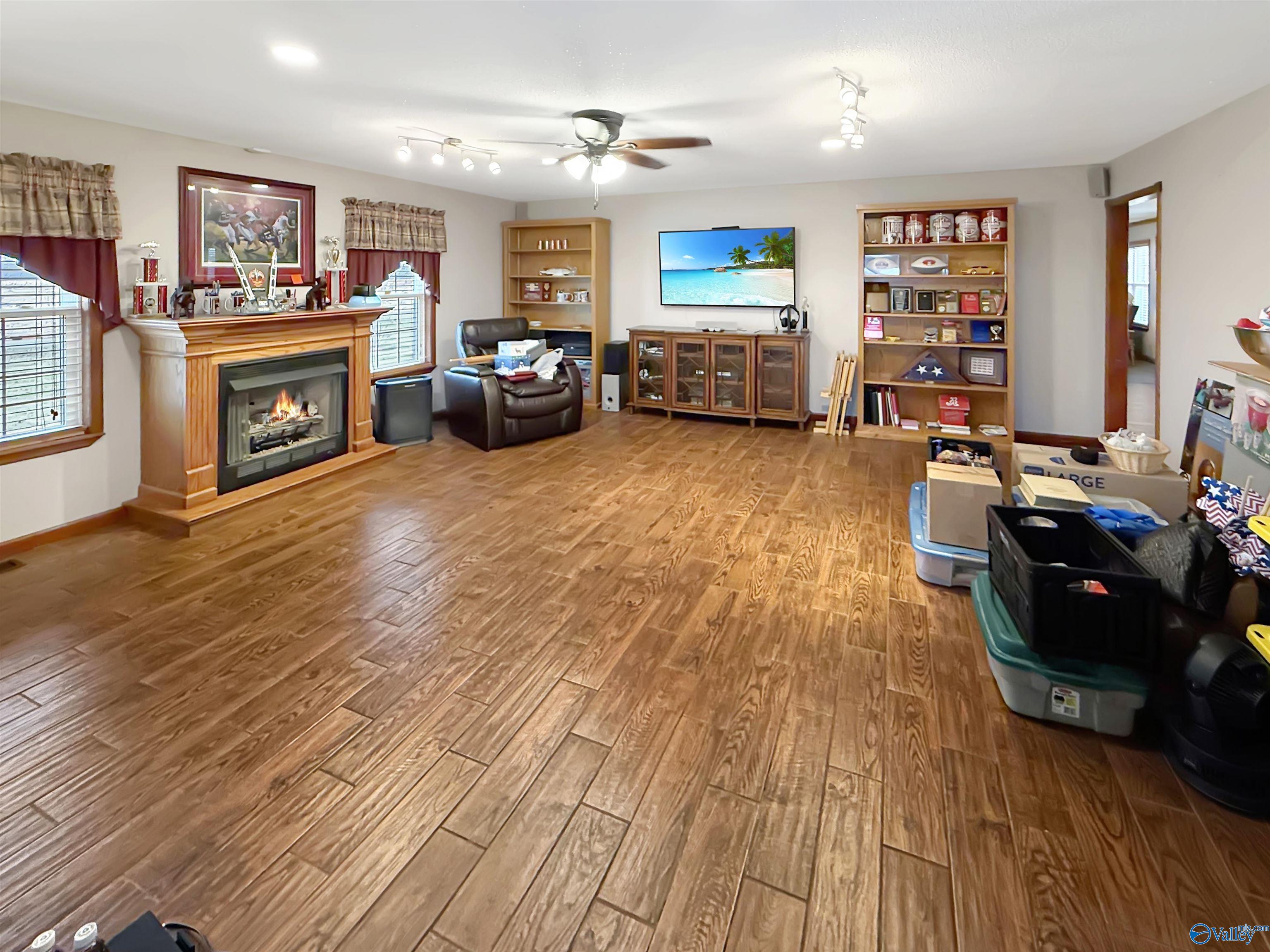 712 Bo Howard Road