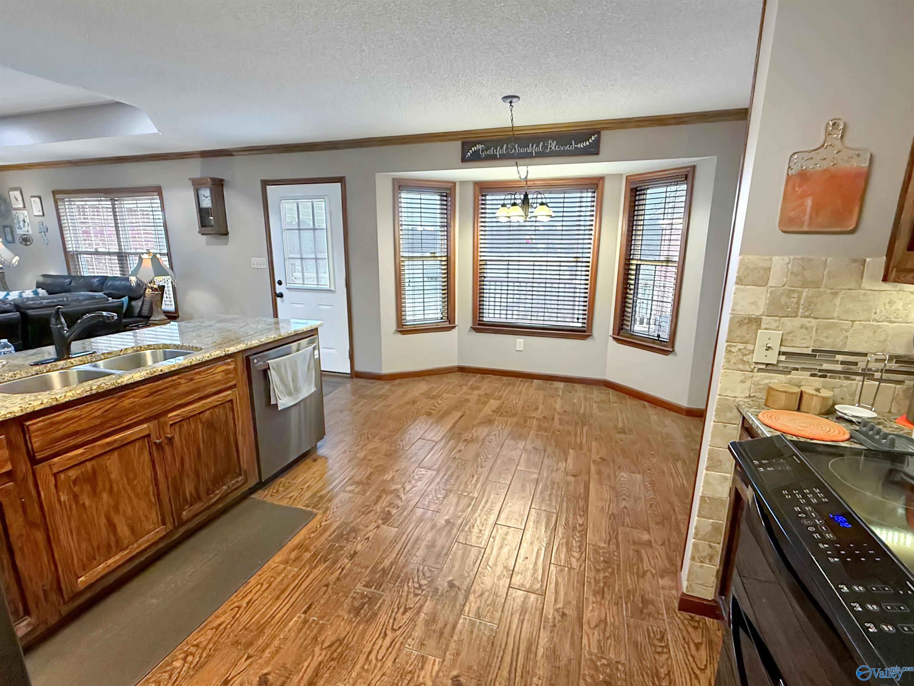 712 Bo Howard Road