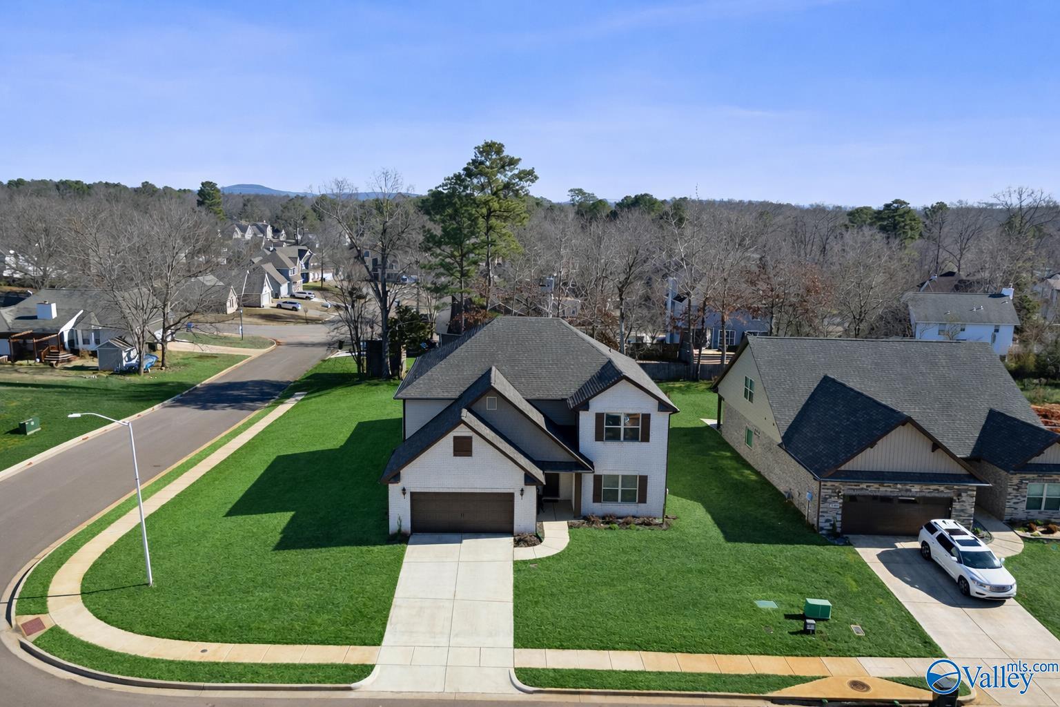 148 Flintridge Drive