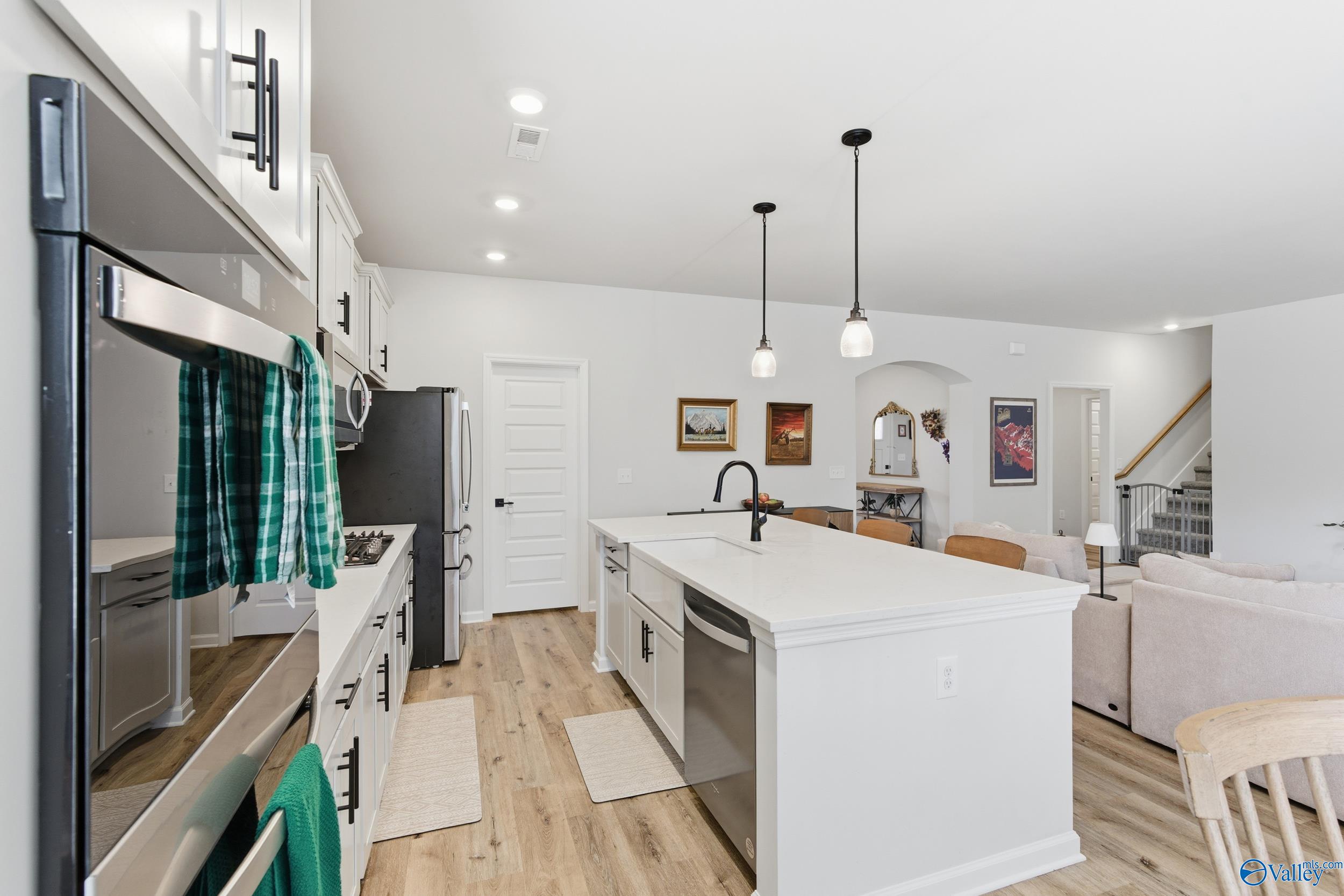 148 Flintridge Drive