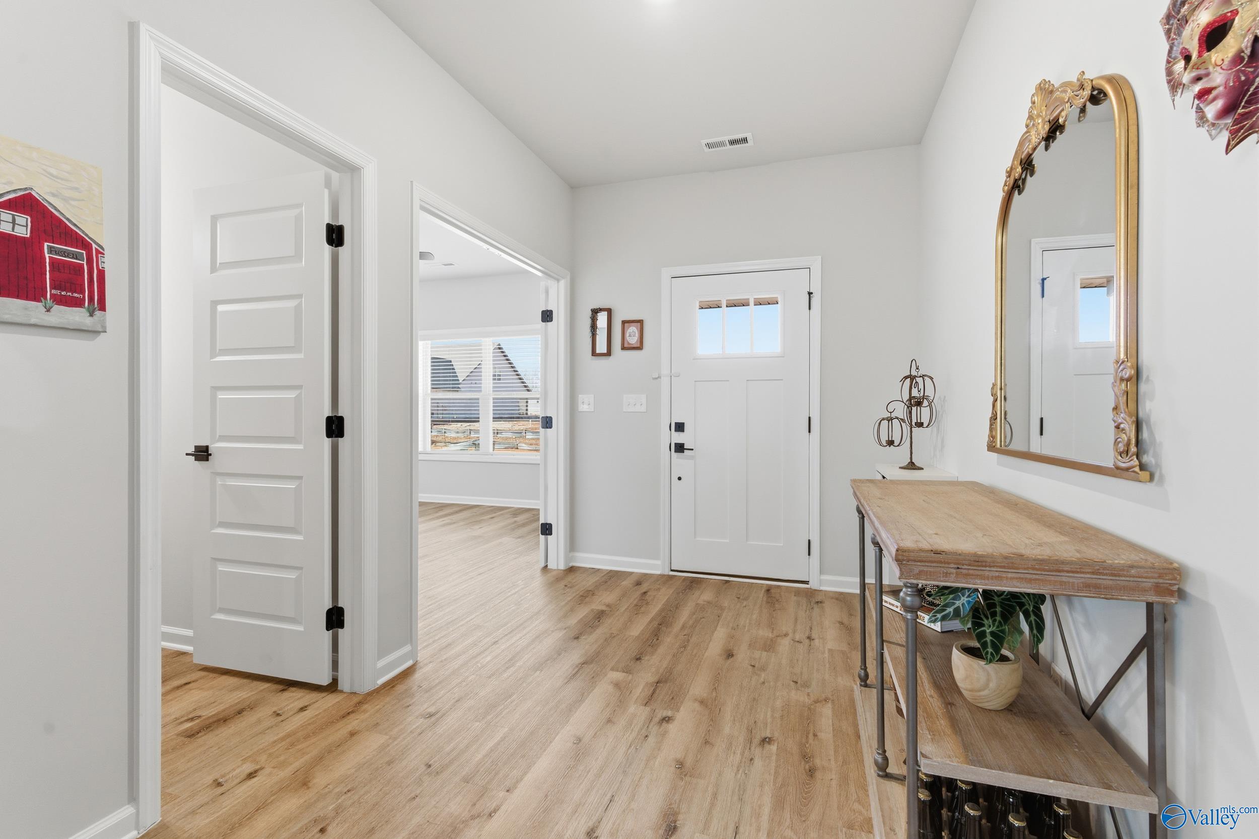 148 Flintridge Drive