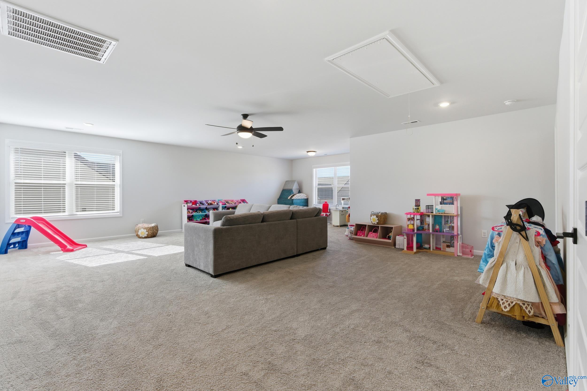 148 Flintridge Drive