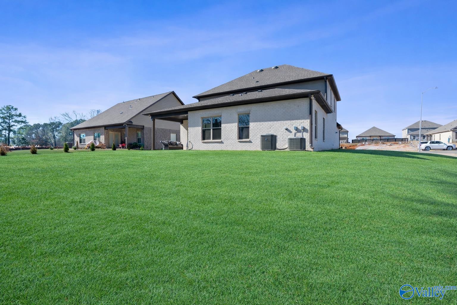 148 Flintridge Drive