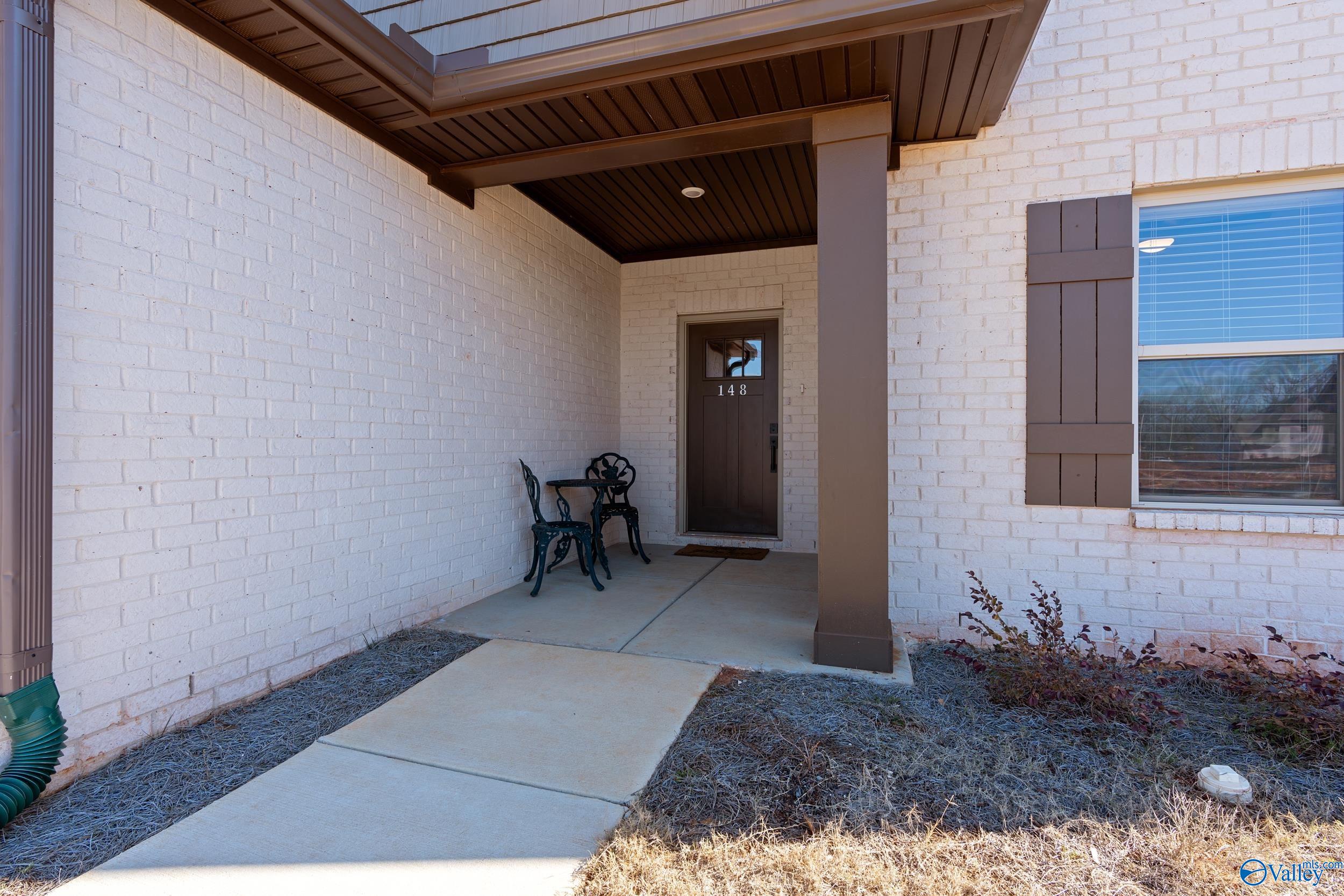 148 Flintridge Drive