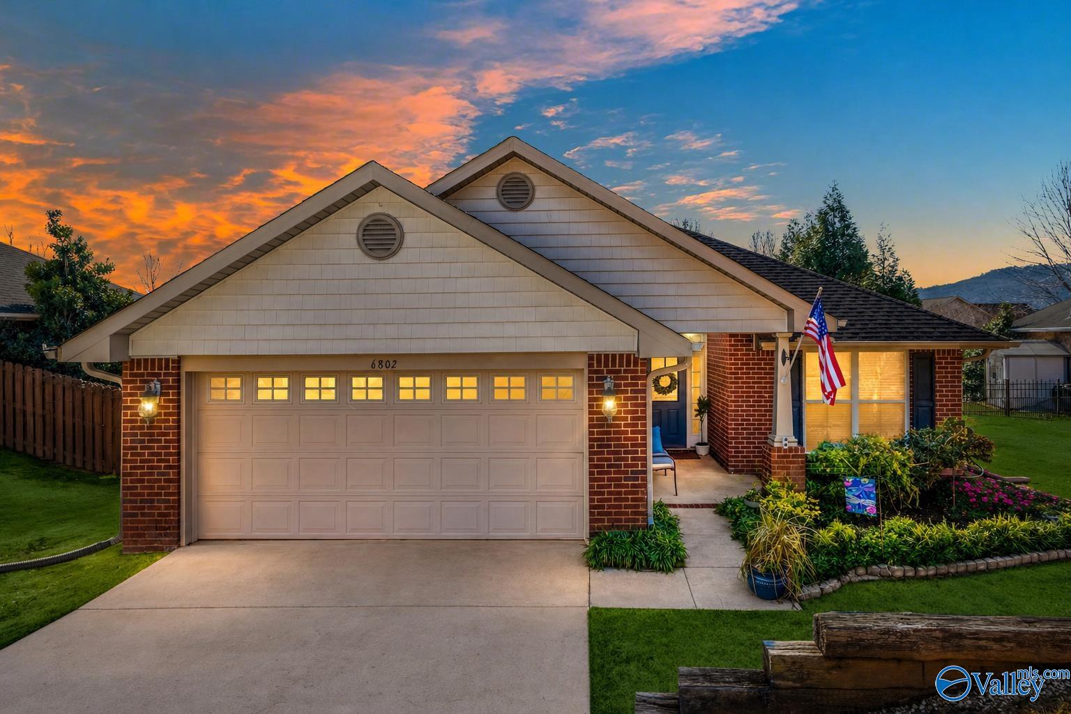 6802 Wintercrest Way SE