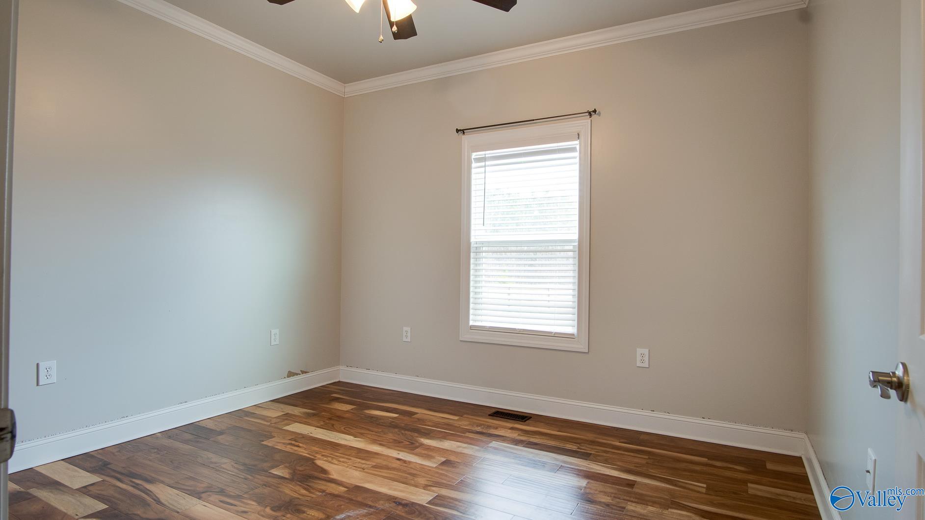52 Jewel Drive