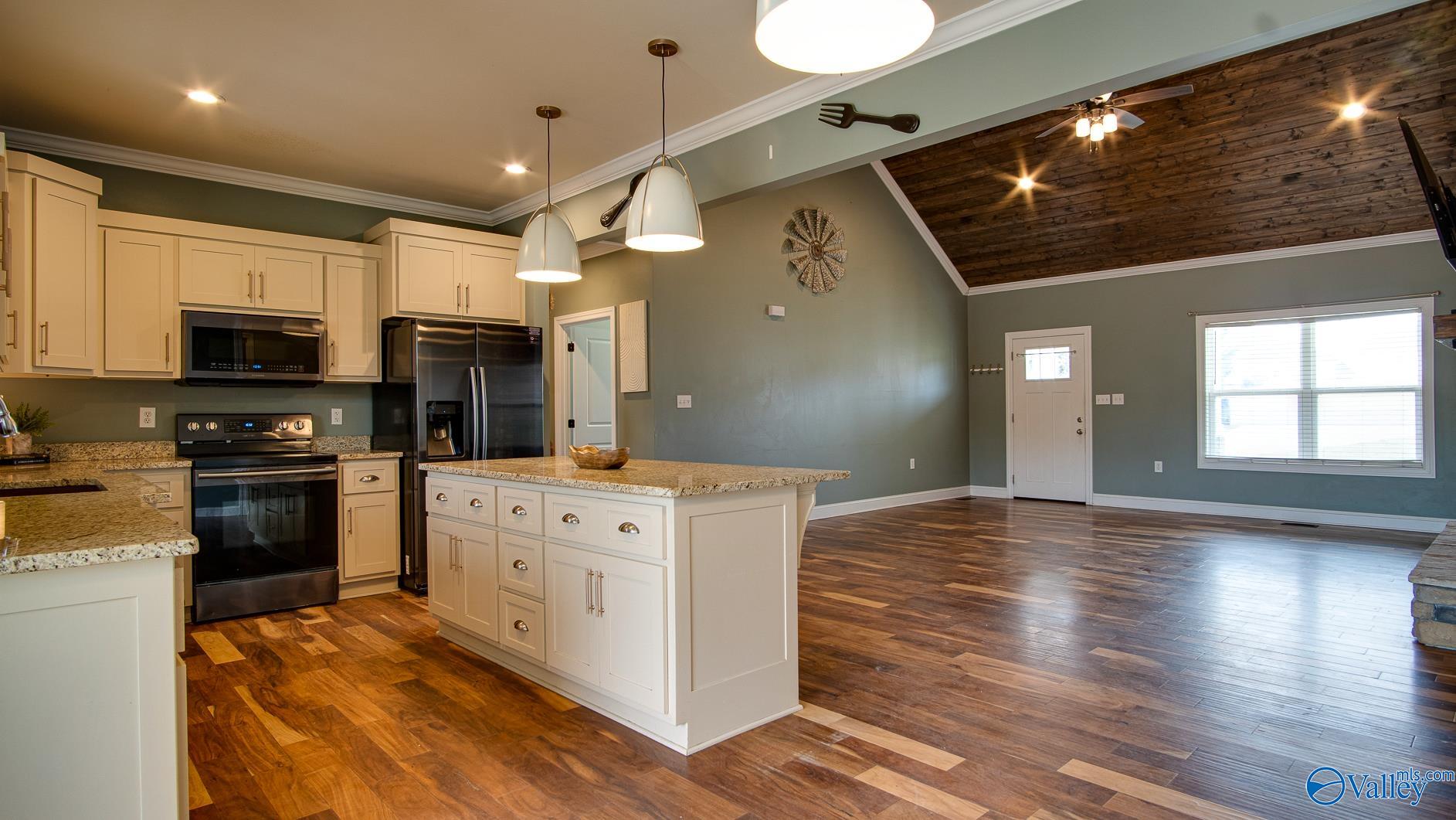 52 Jewel Drive