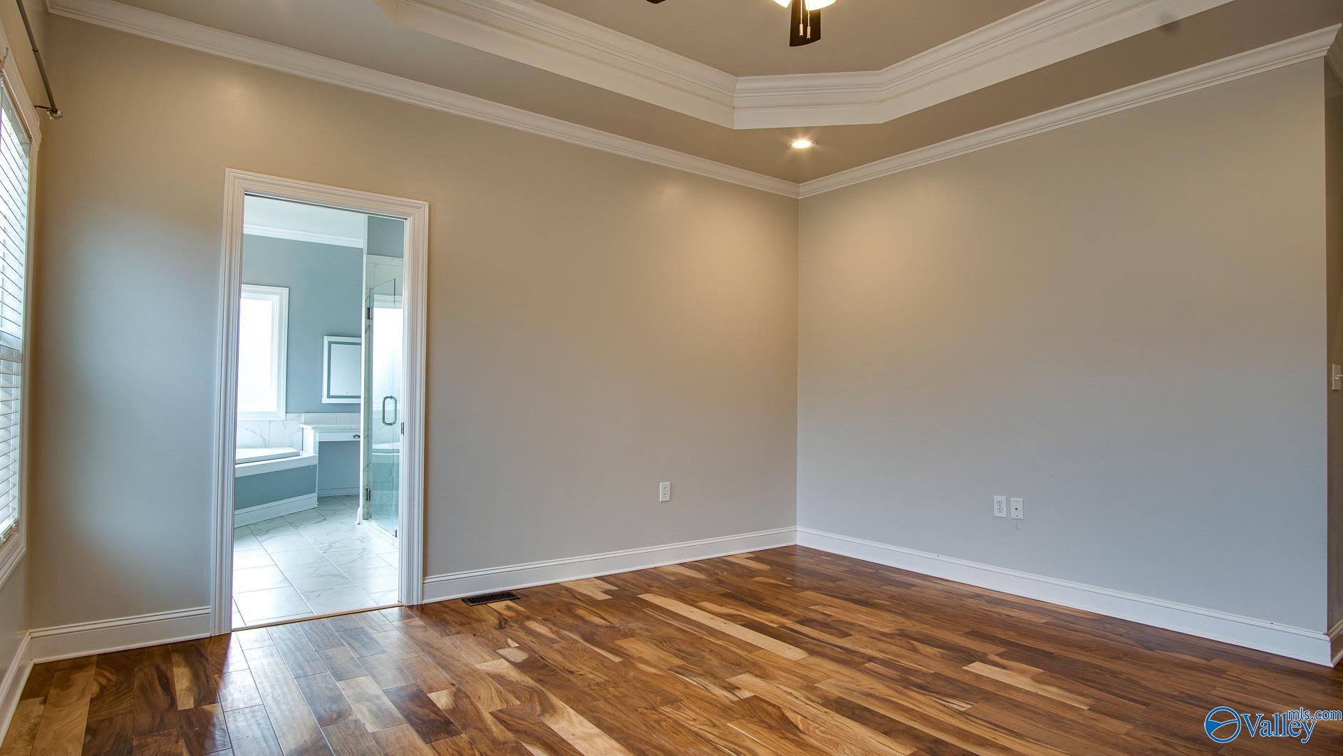 52 Jewel Drive