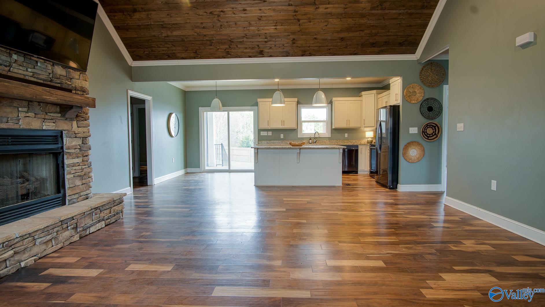 52 Jewel Drive