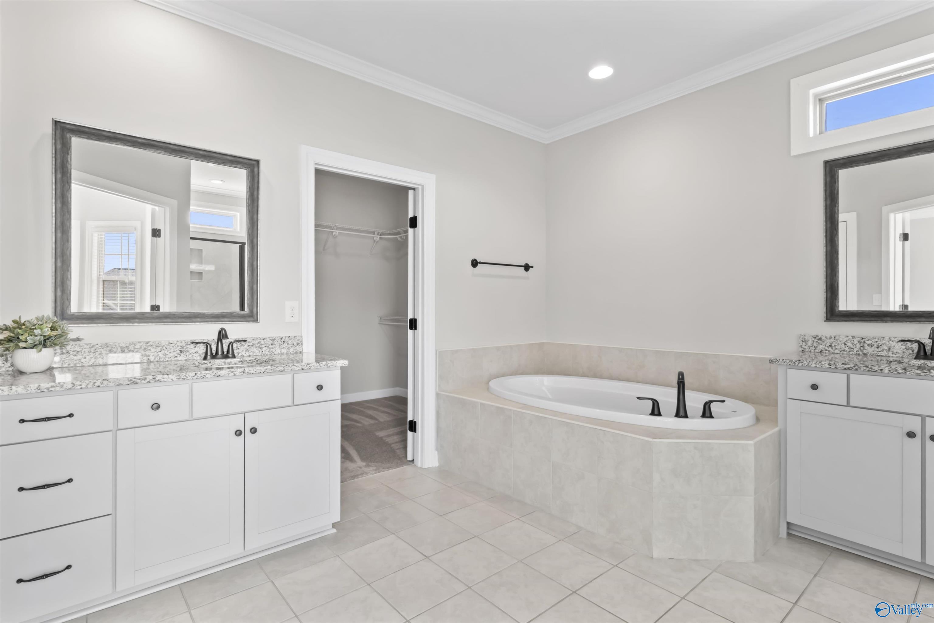 4502 Long Cove Court