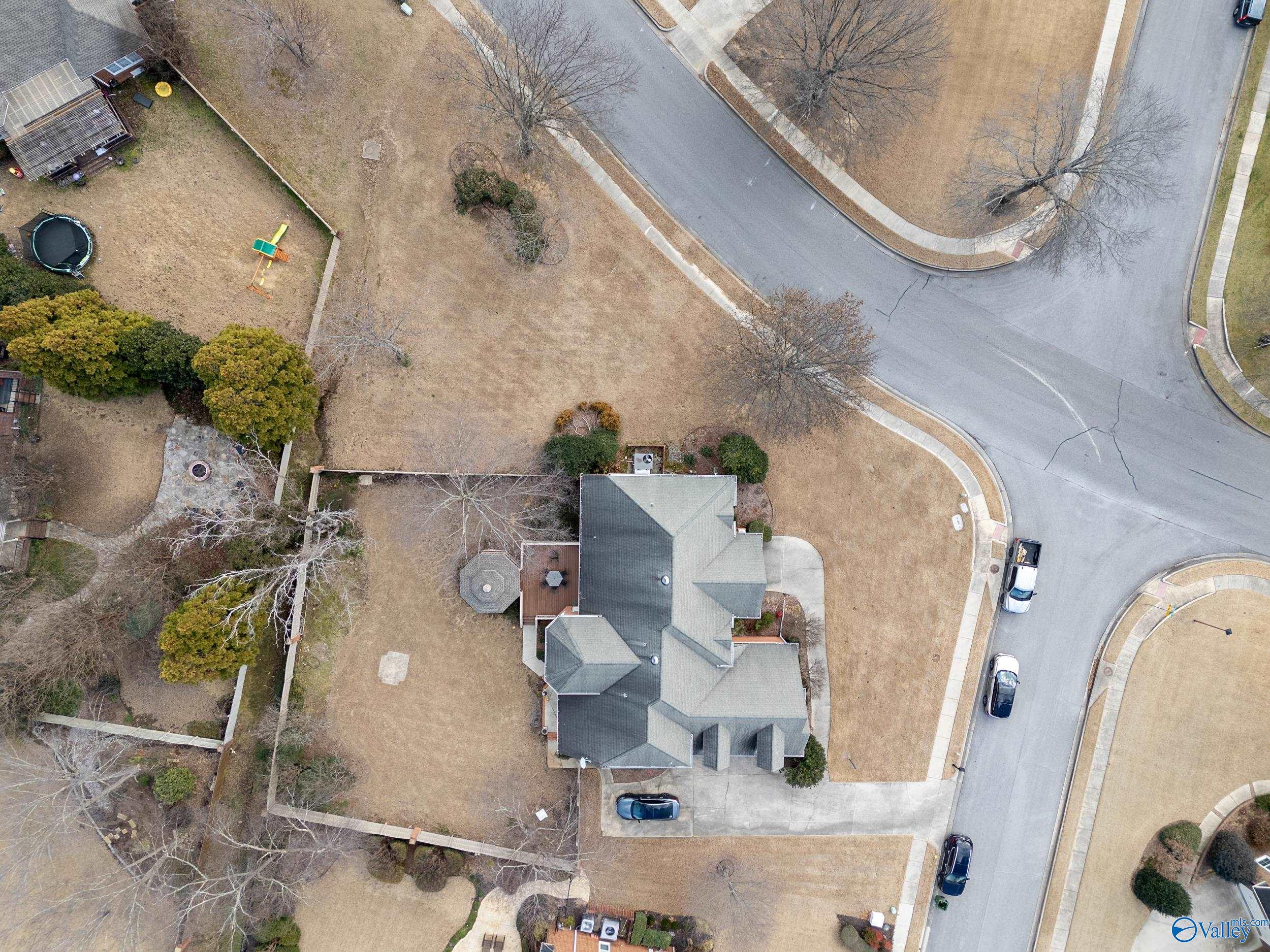3000 Davenport Drive SE