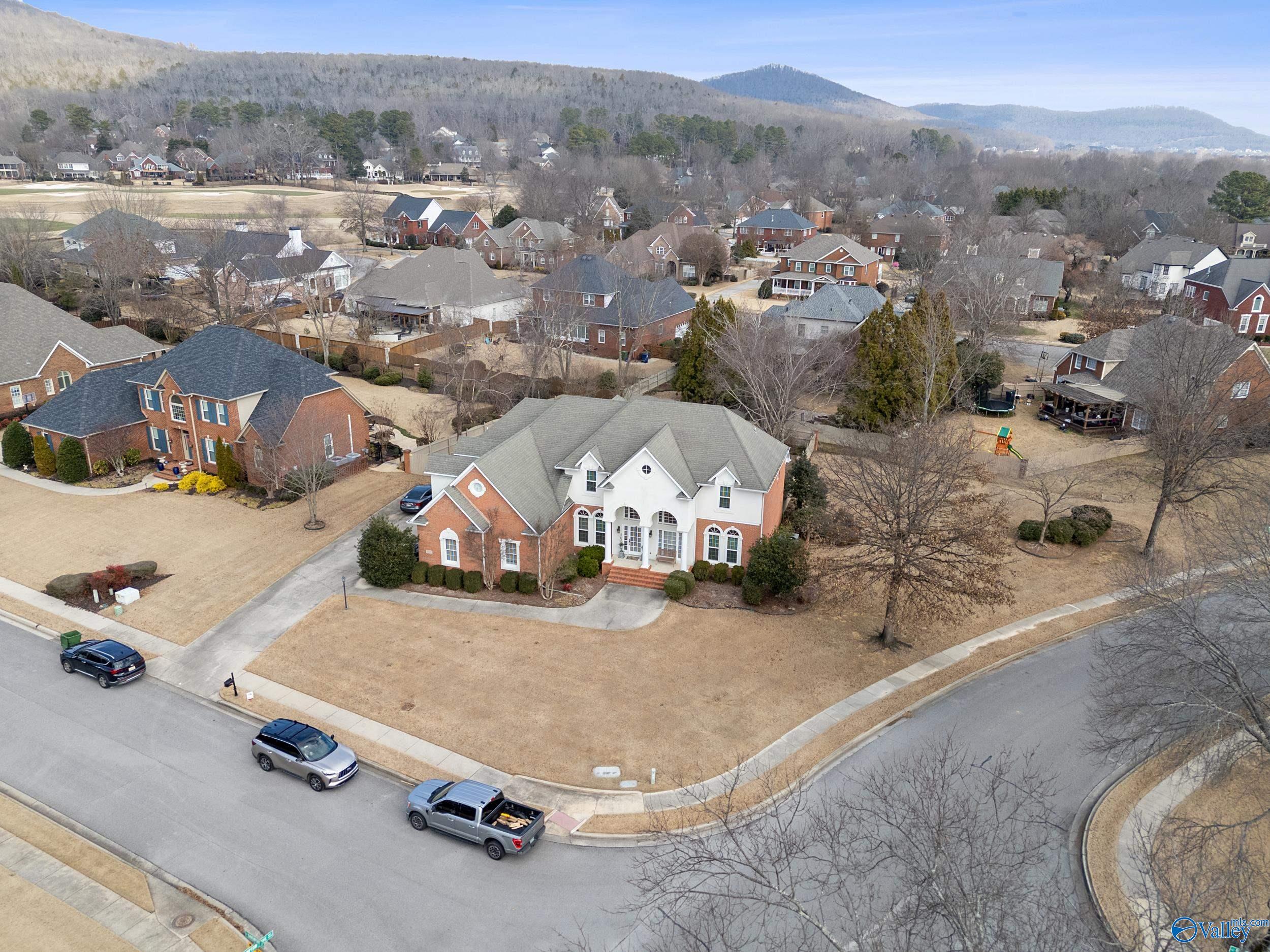 3000 Davenport Drive SE