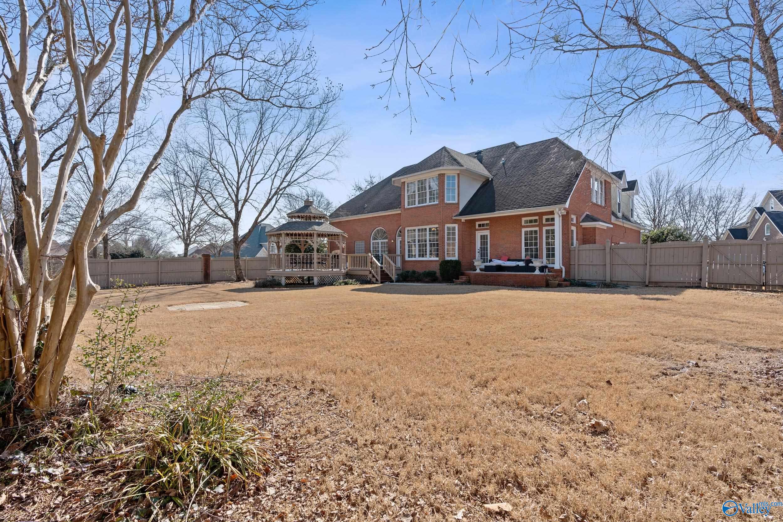3000 Davenport Drive SE