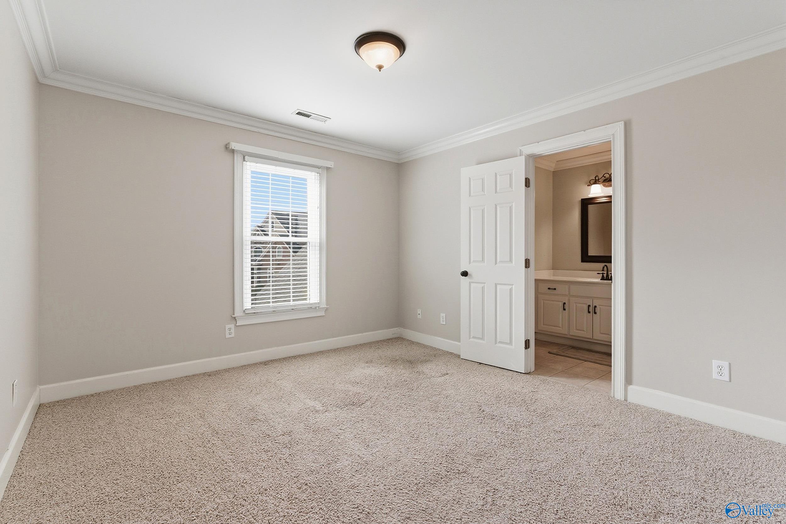 3000 Davenport Drive SE