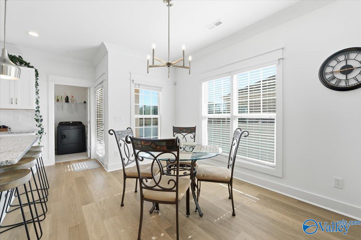 316 Shadow Court SW