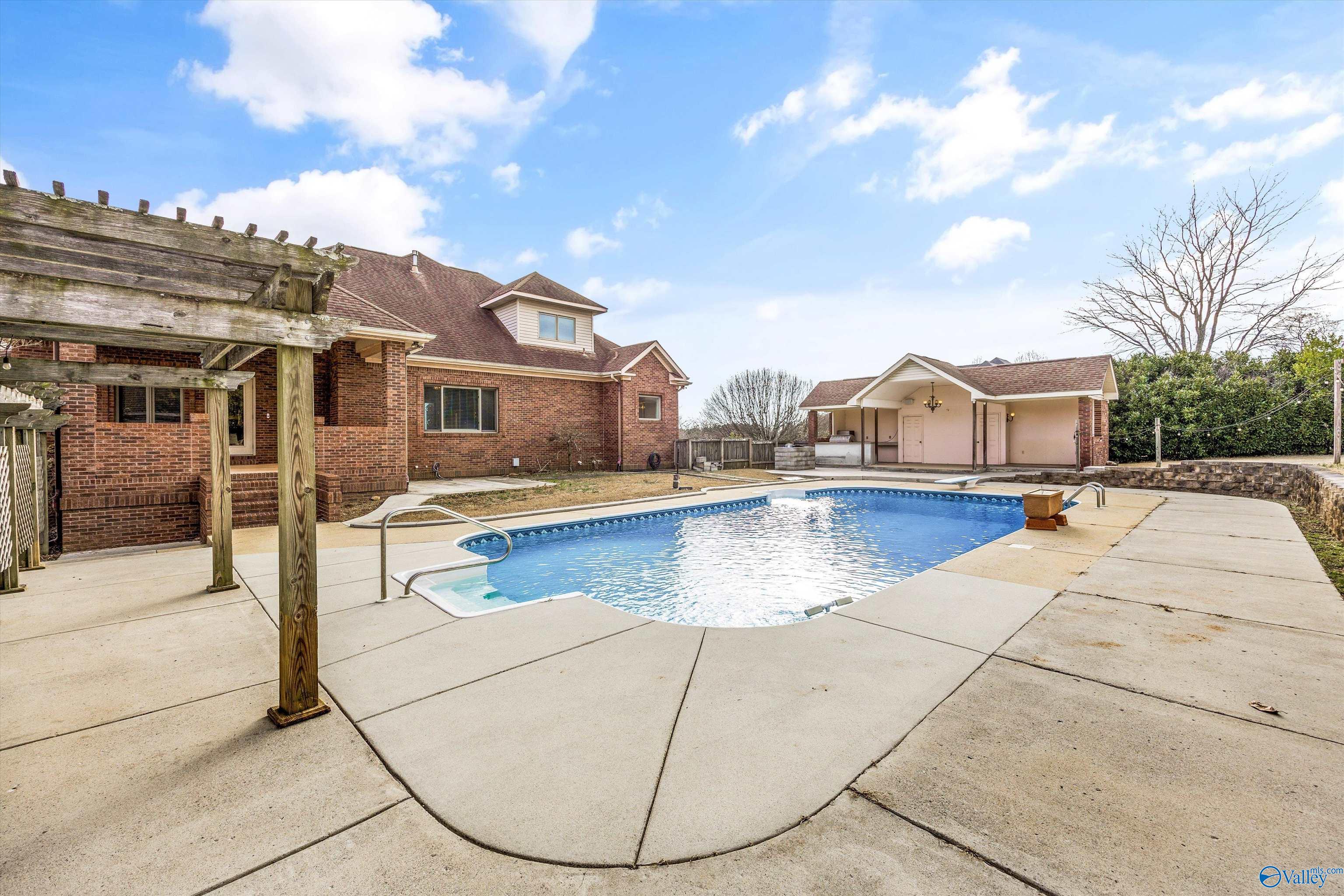 204 Timber Oak Road