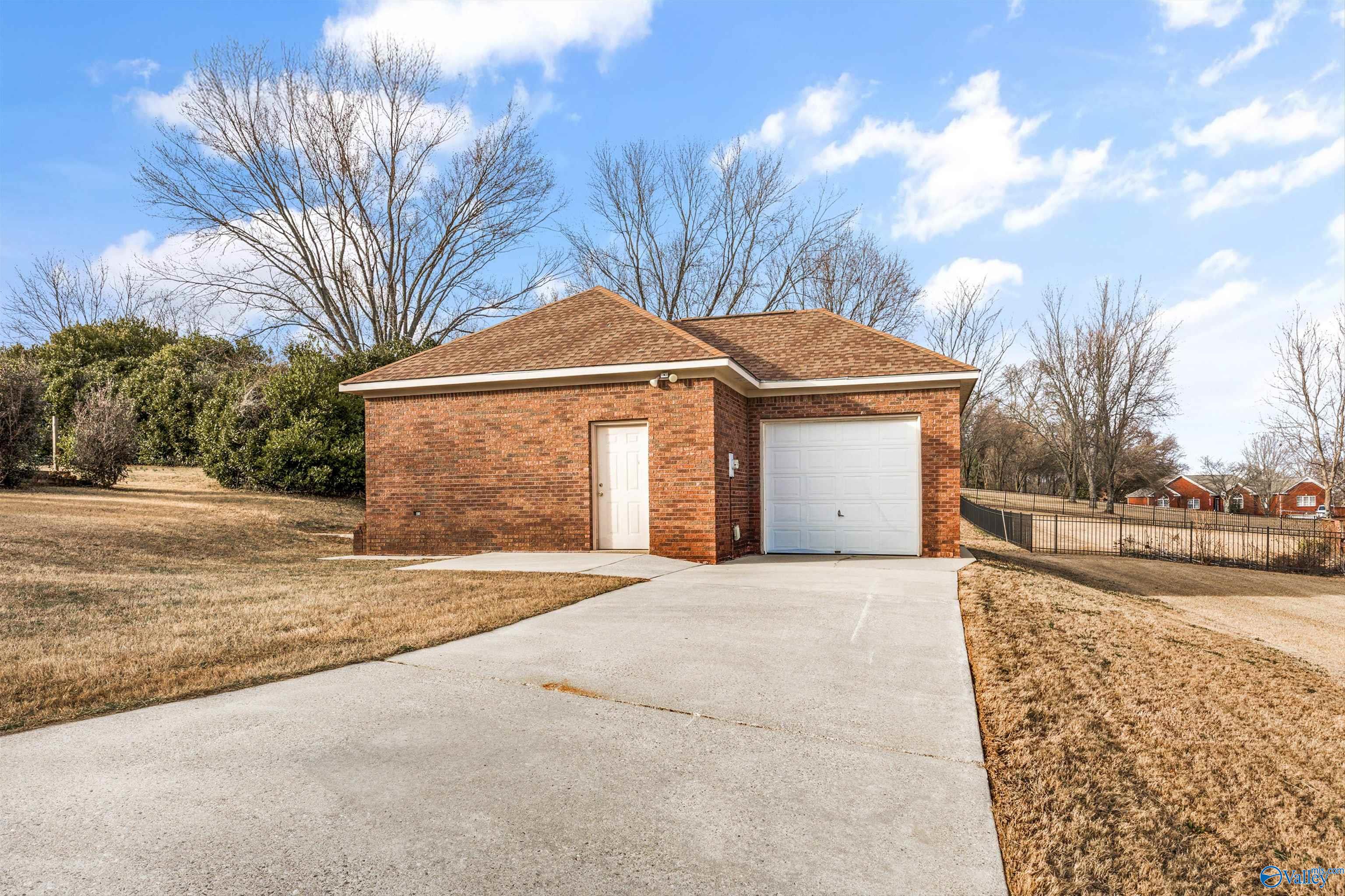 204 Timber Oak Road