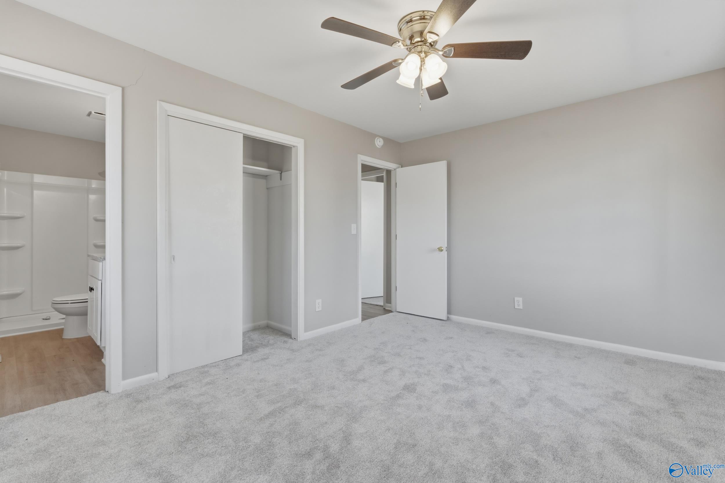 301 Holloway Street NW