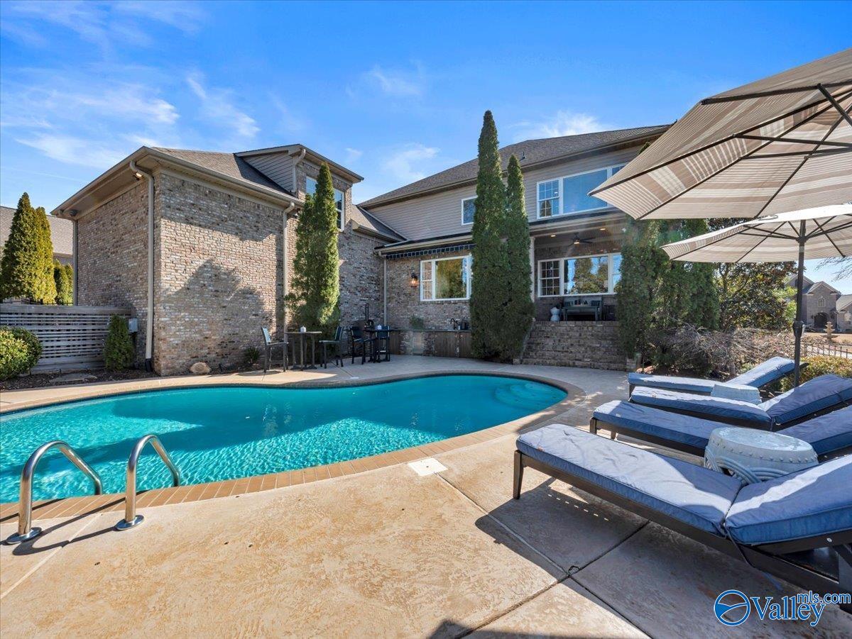 310 Cliftworth Place