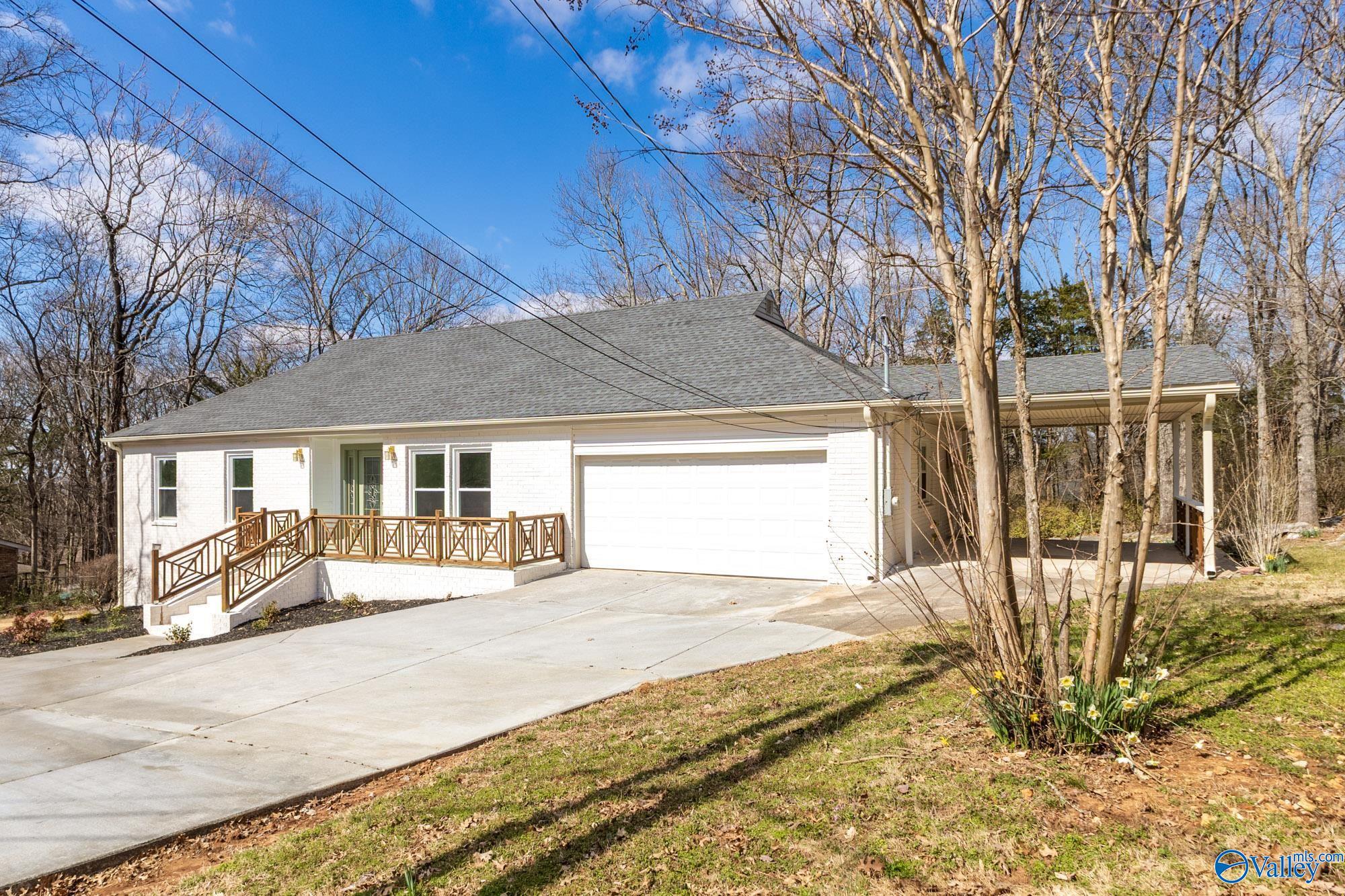 2405 NE Bankhead Parkway NE