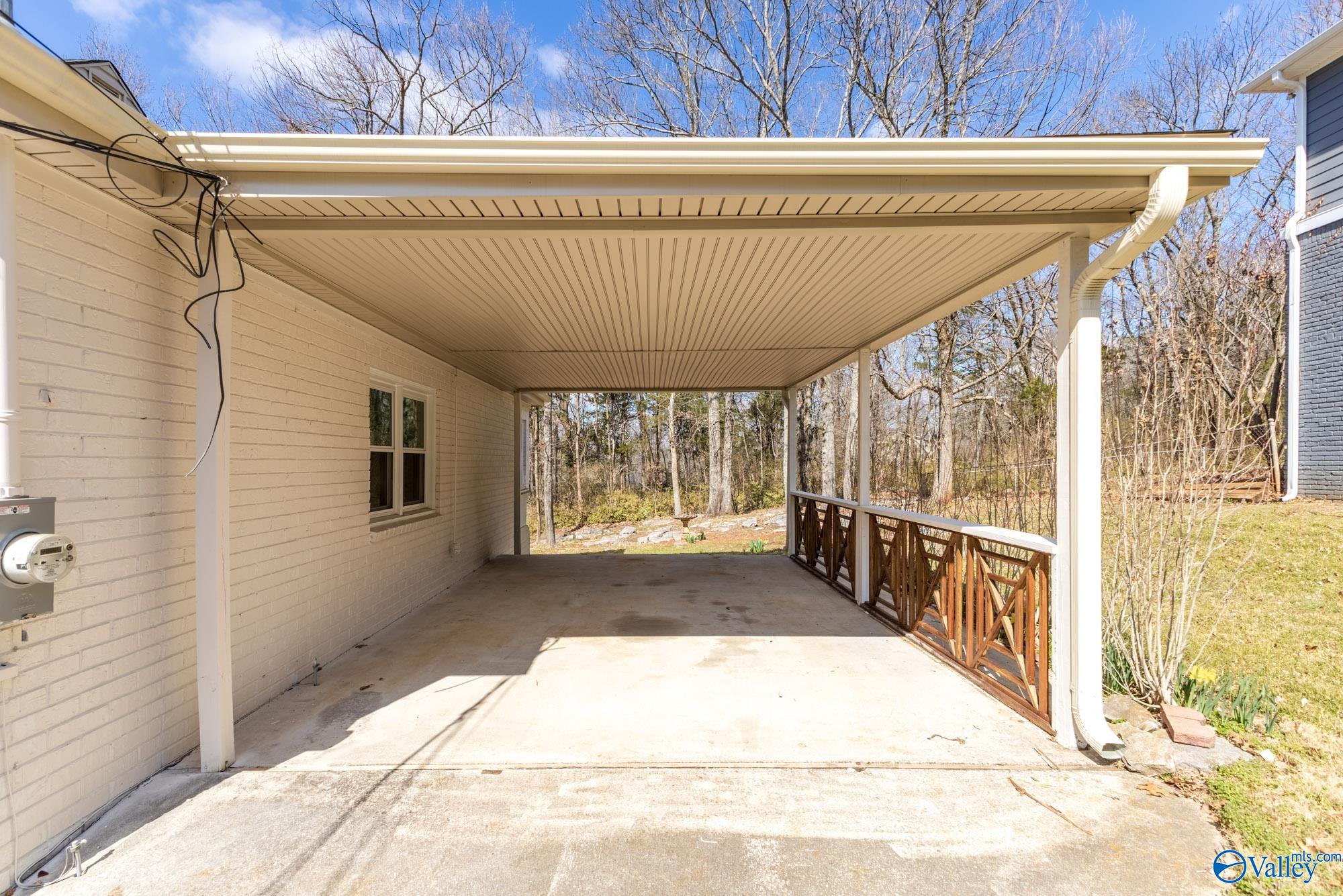 2405 NE Bankhead Parkway NE