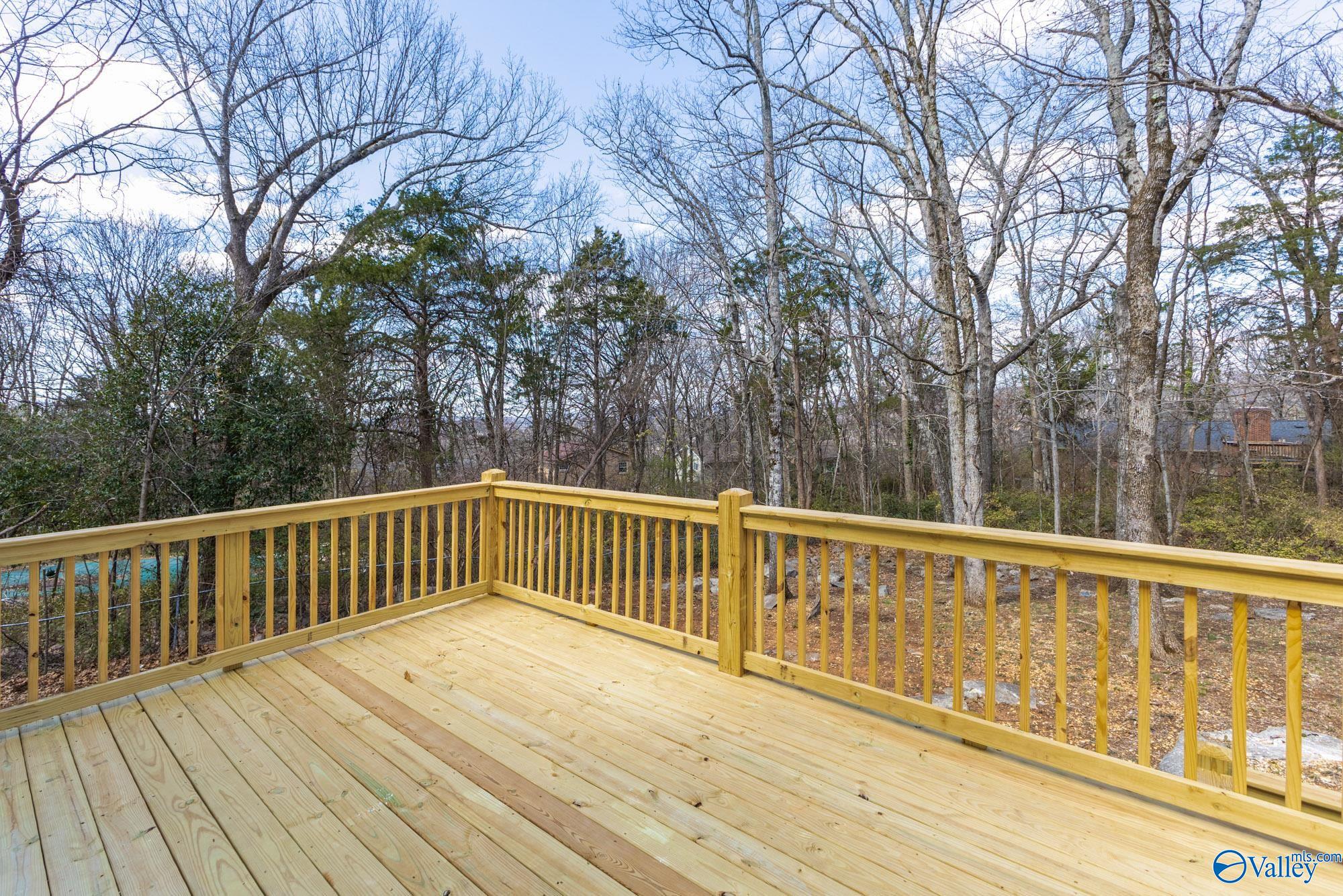 2405 NE Bankhead Parkway NE