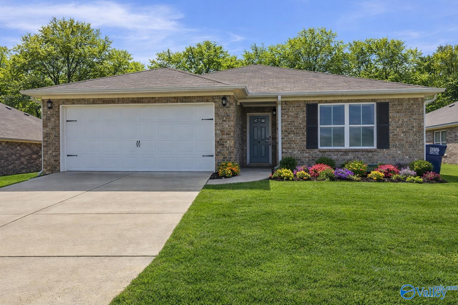 106 Jerrie Lynn Boulevard