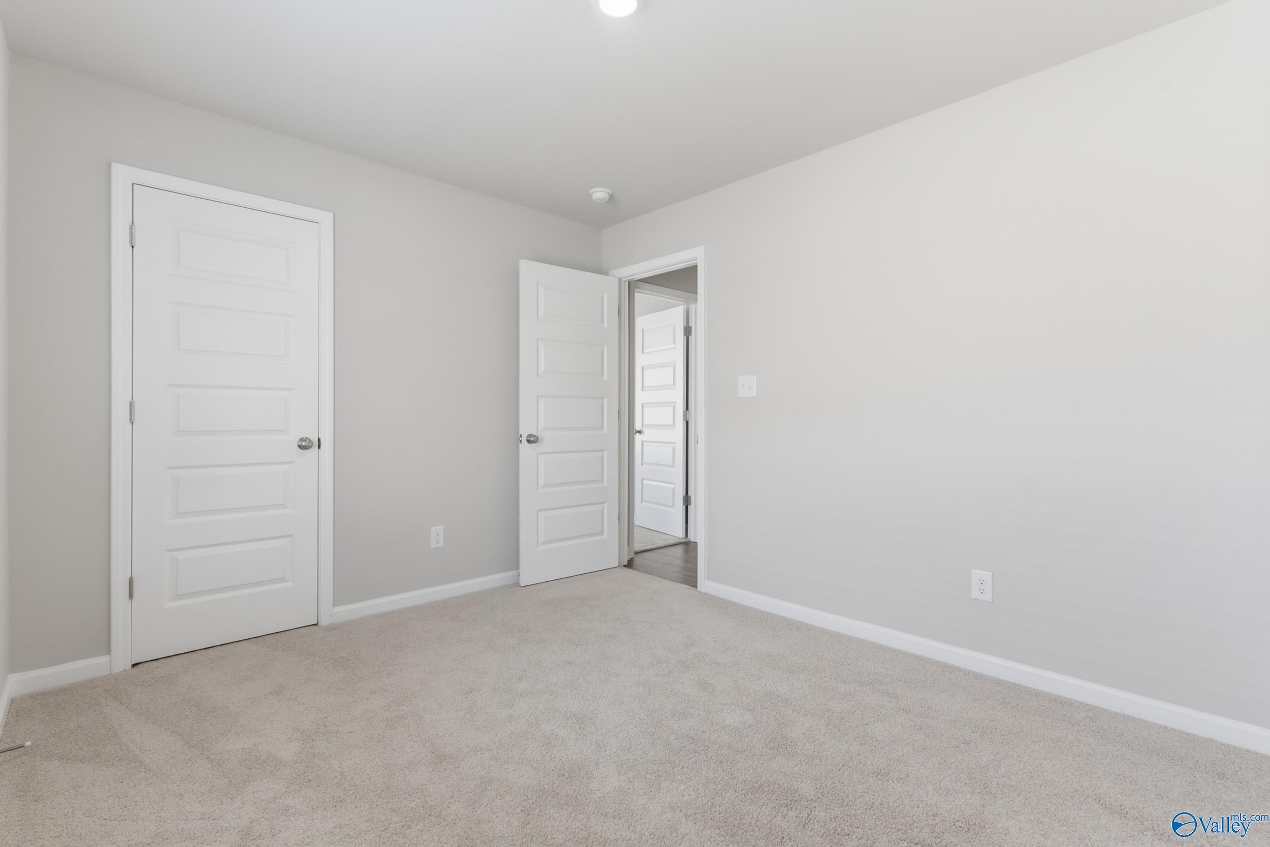 106 Jerrie Lynn Boulevard