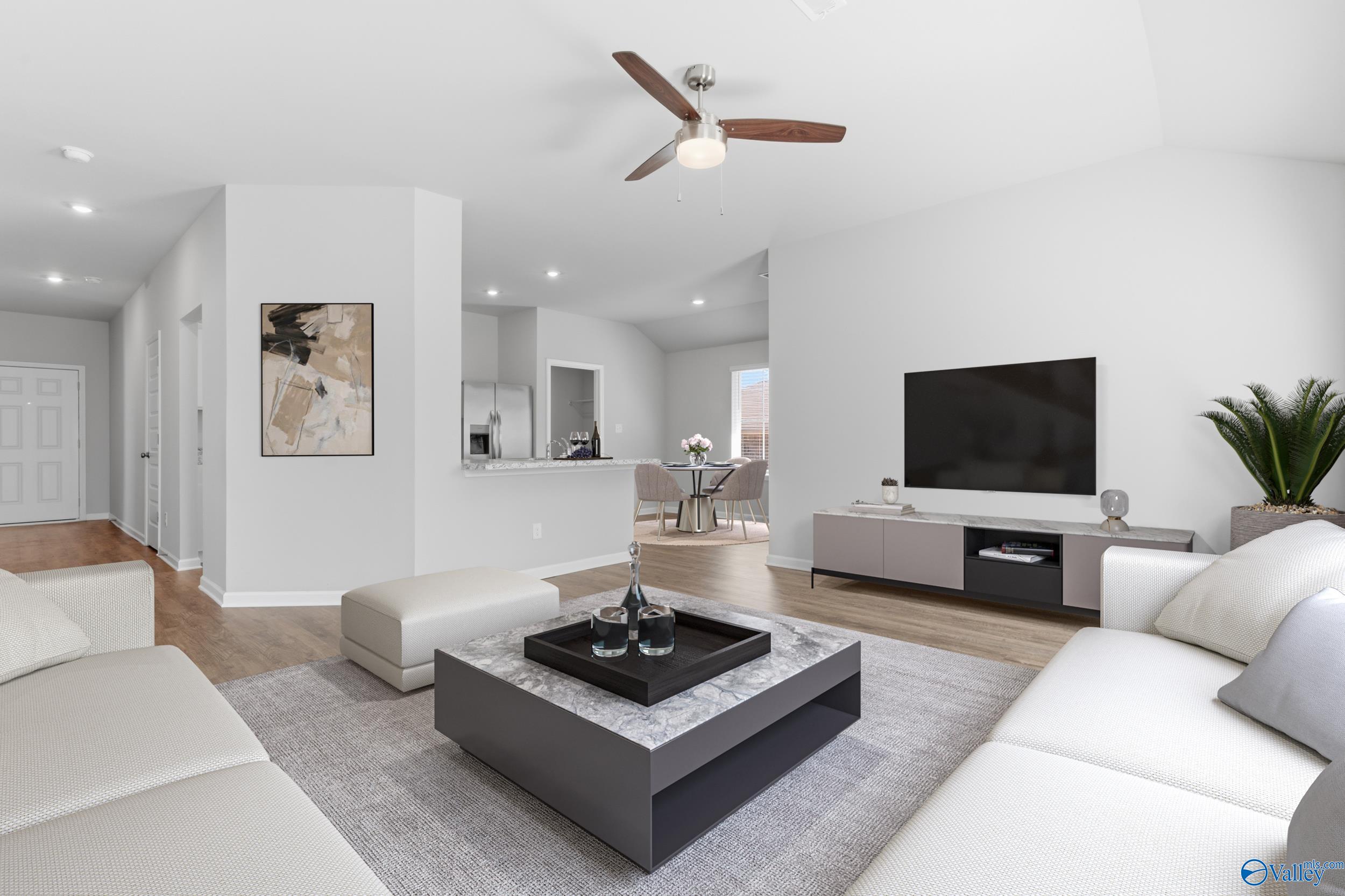 106 Jerrie Lynn Boulevard