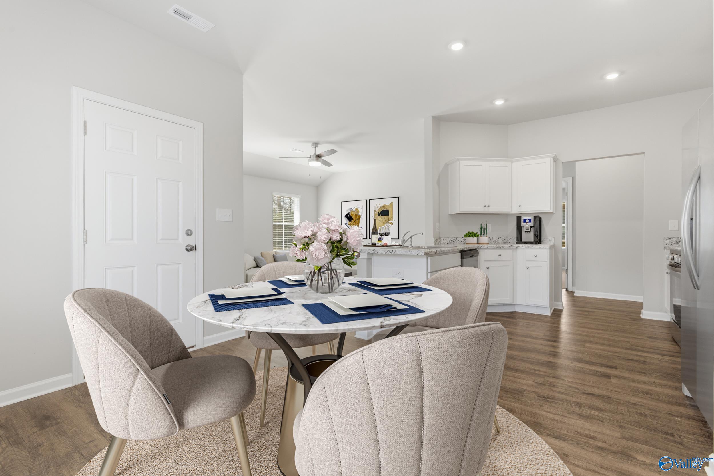 106 Jerrie Lynn Boulevard