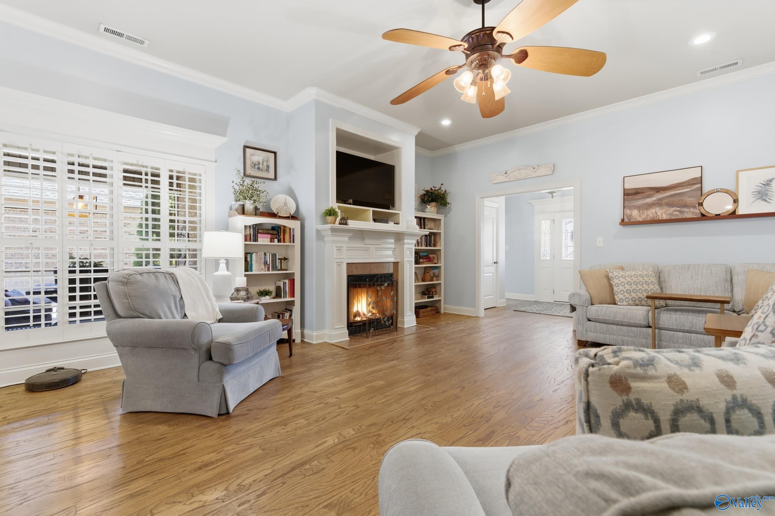 25155 Kingston Drive