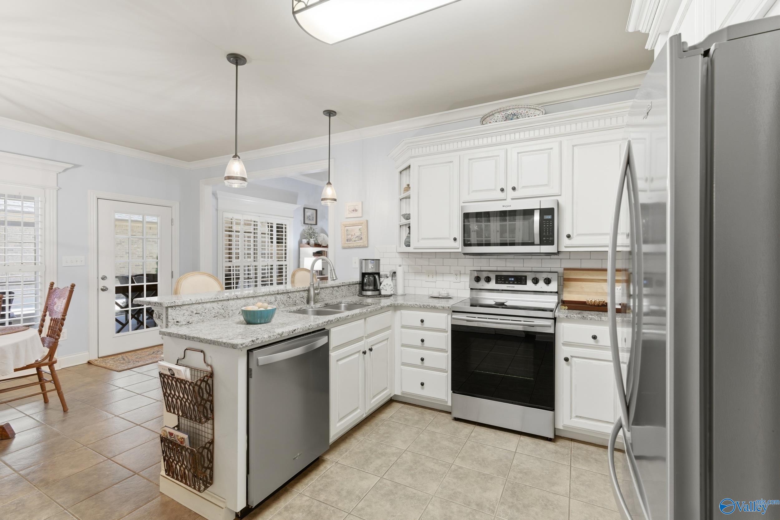 25155 Kingston Drive