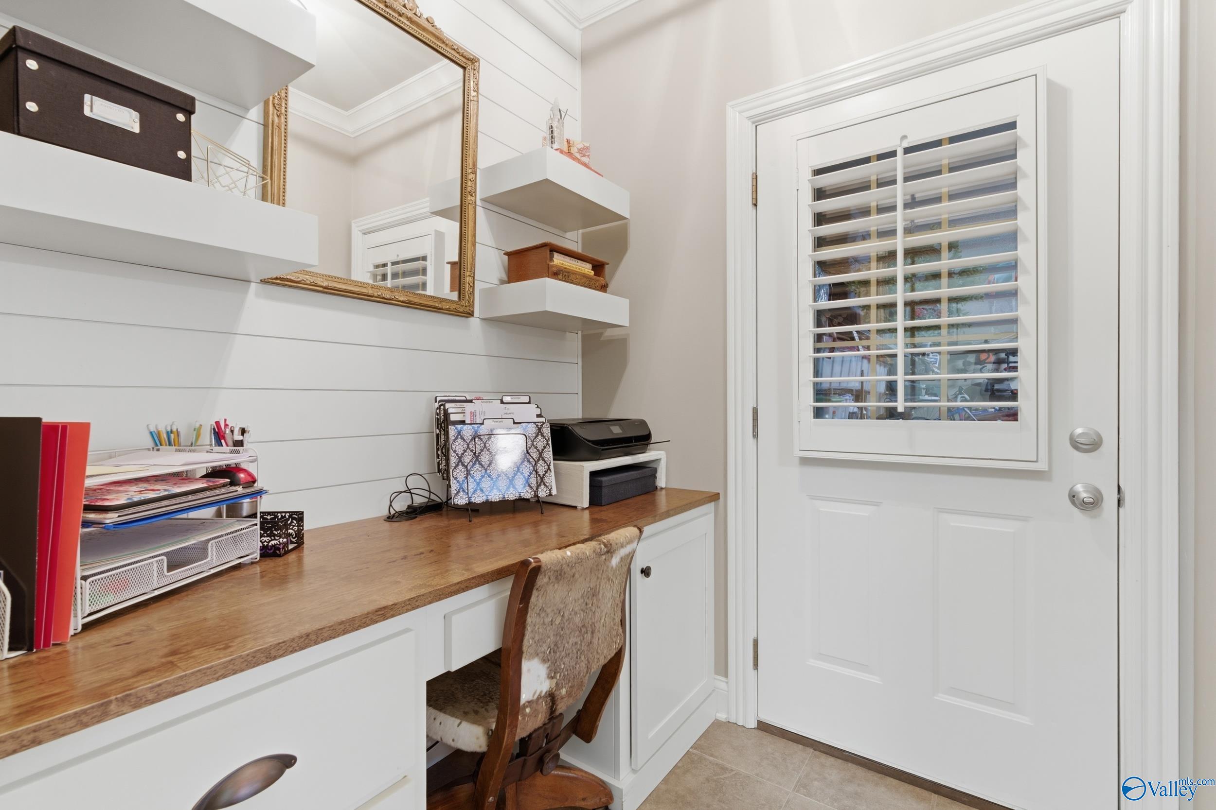 25155 Kingston Drive