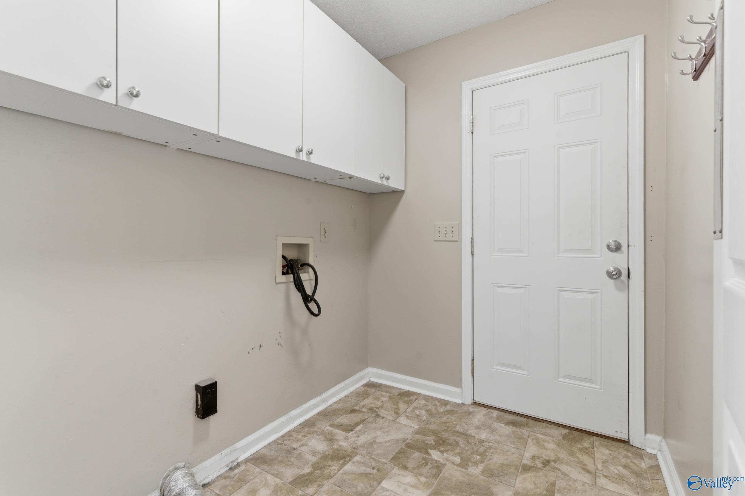 104 Hilaryleigh Drive