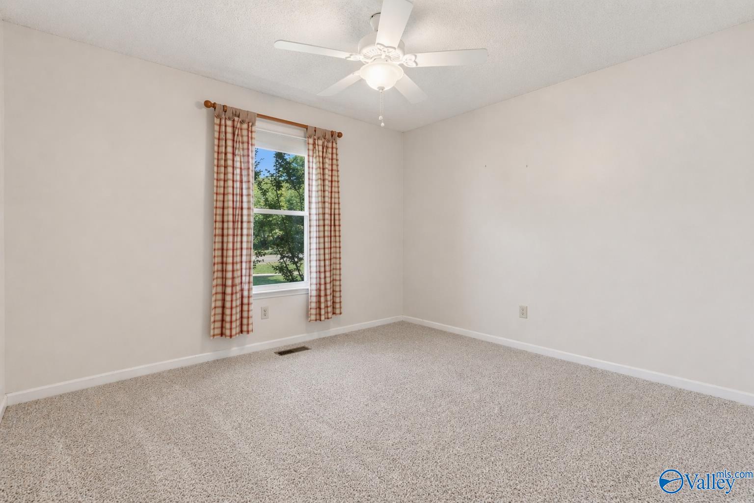 104 Hilaryleigh Drive