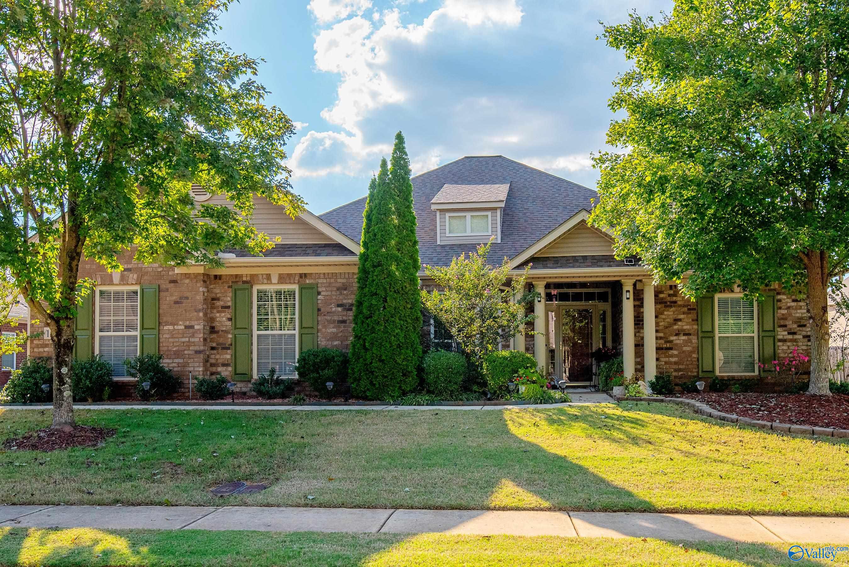 122 Sage Willow Drive SW