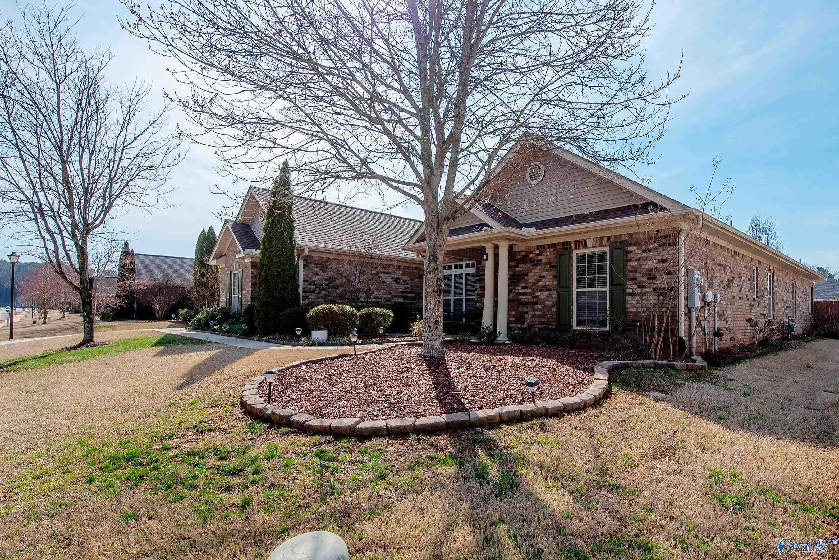 122 Sage Willow Drive SW
