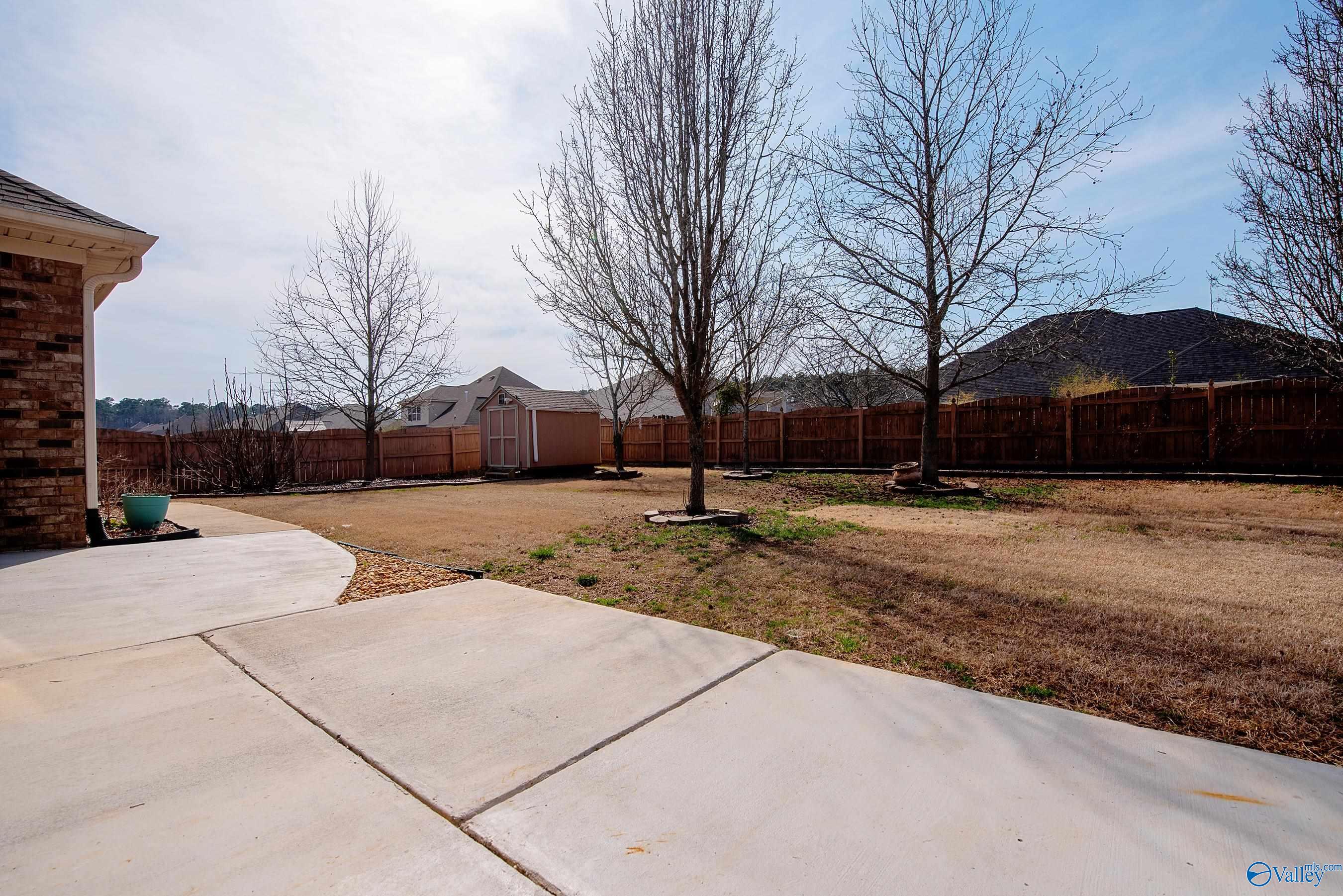 122 Sage Willow Drive SW