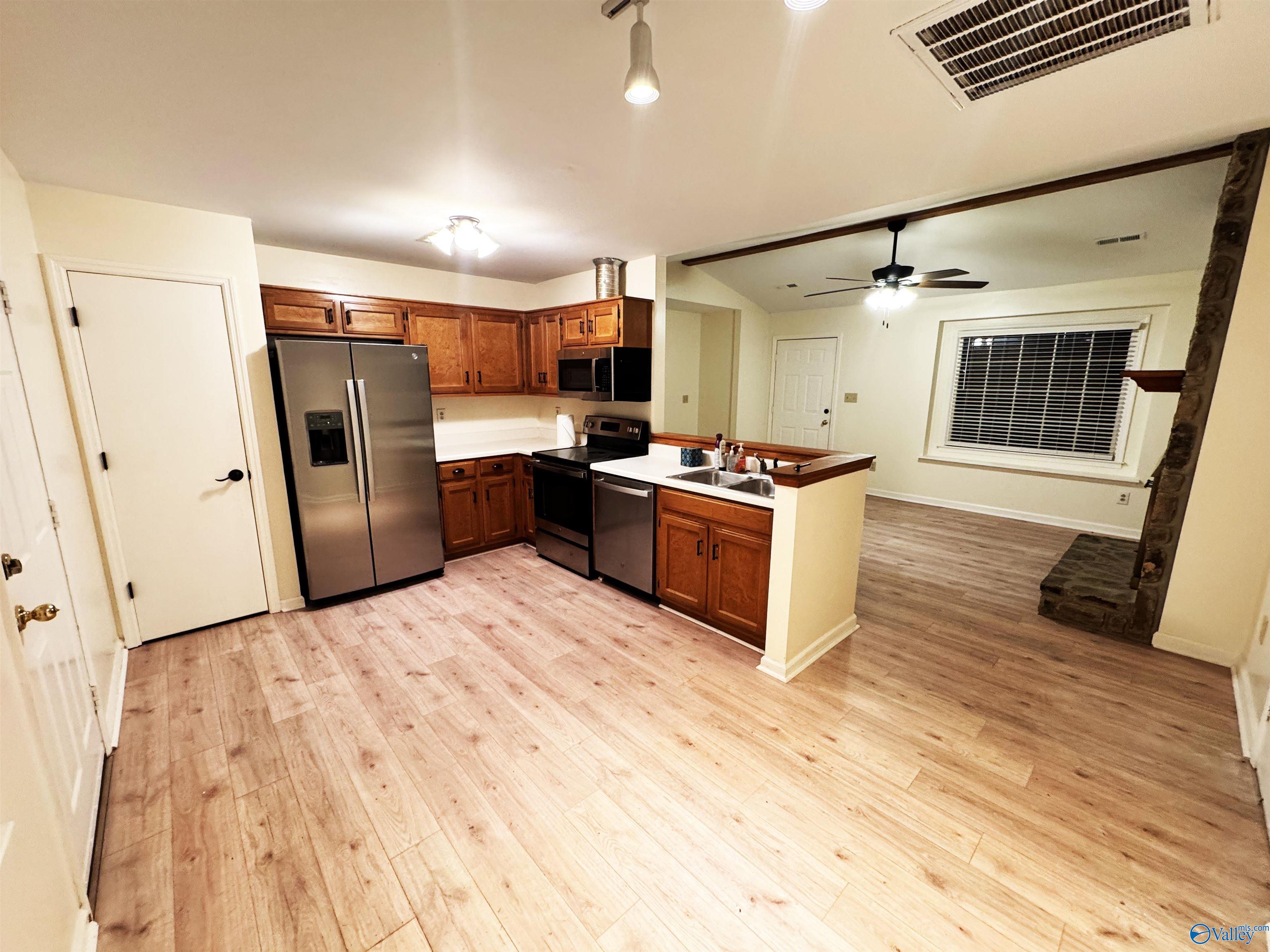 13167 Dickens Lane