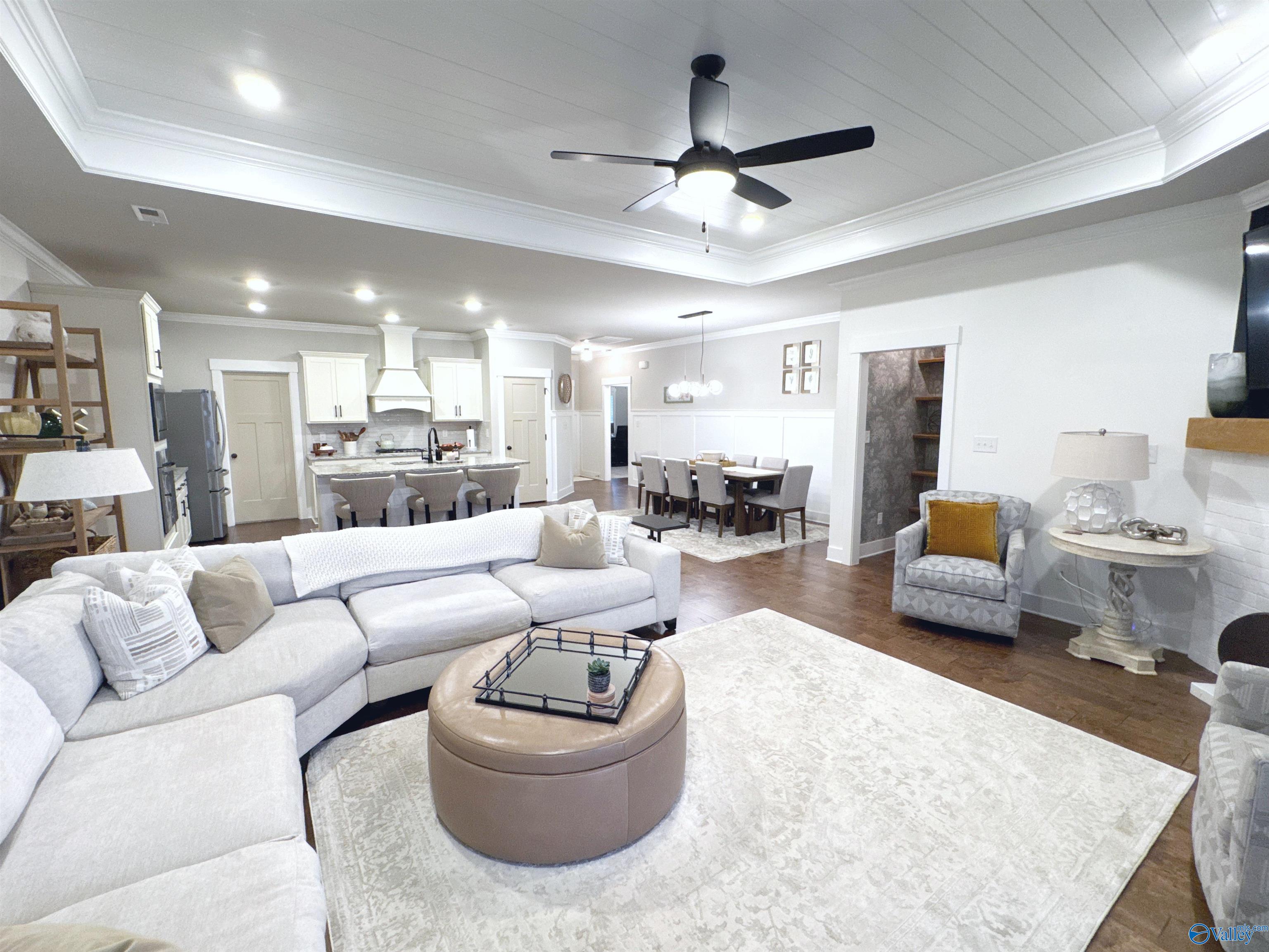 436 Ripple Lake Drive SW