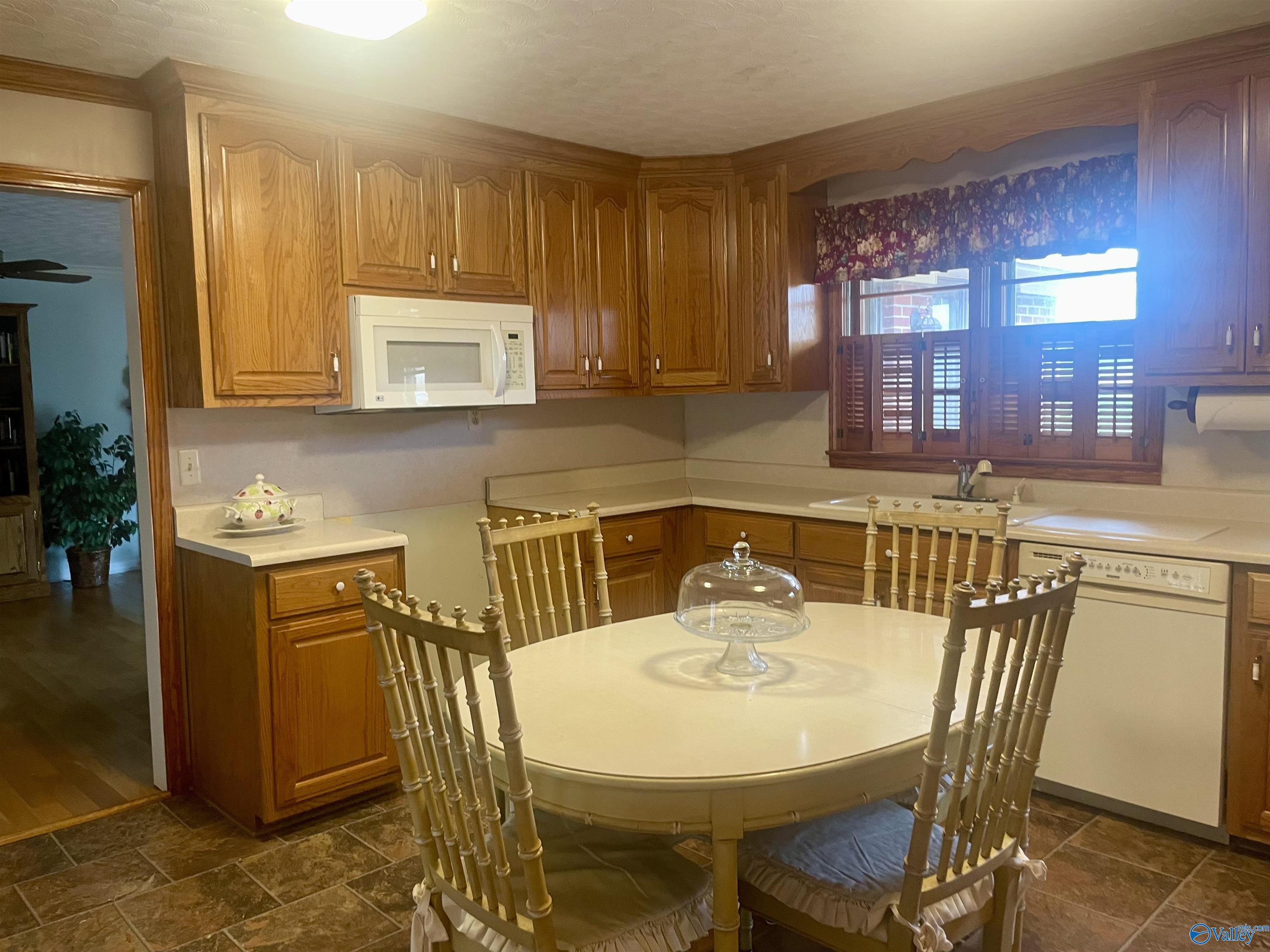 2797 County Road 136