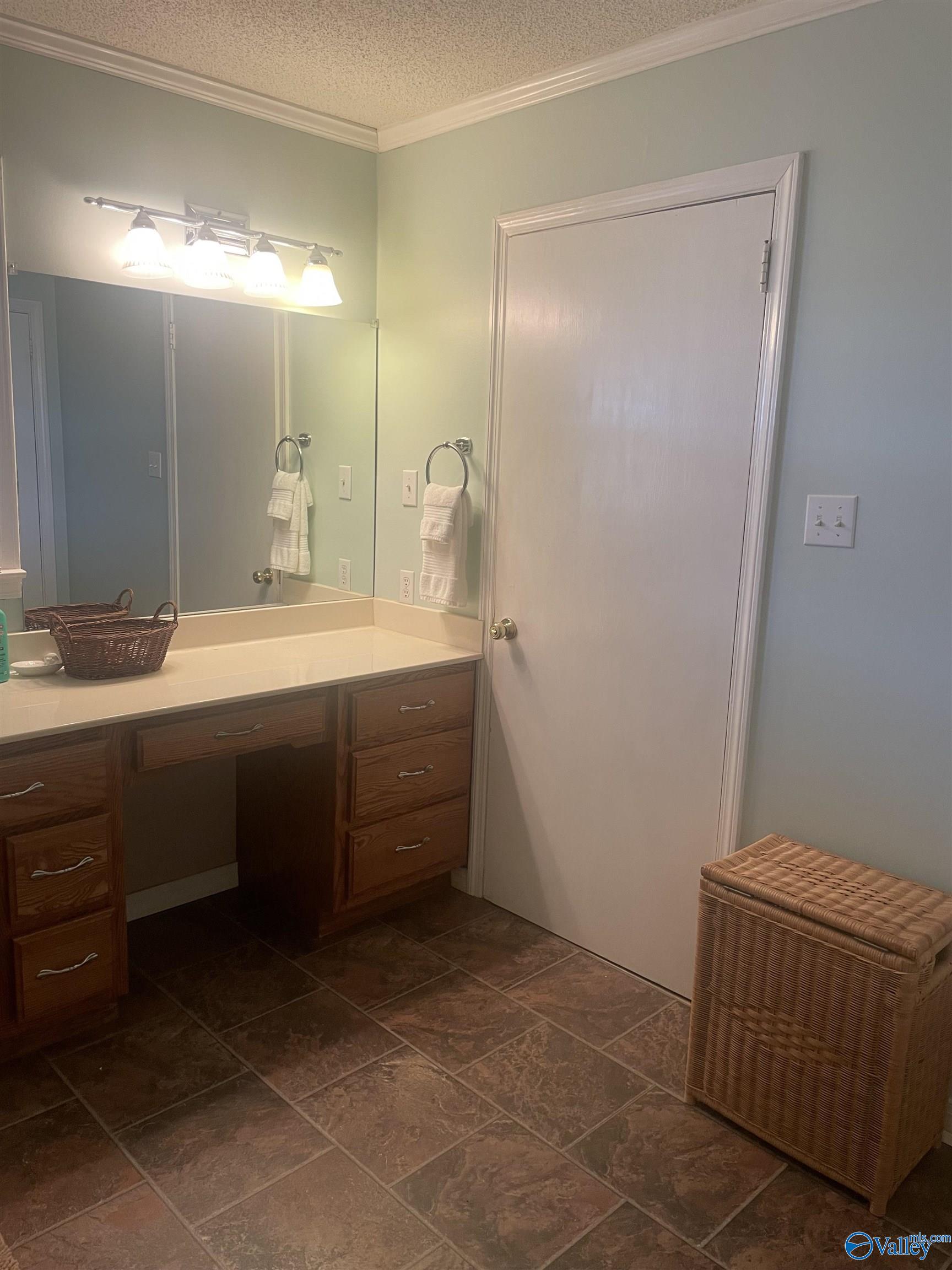 2797 County Road 136