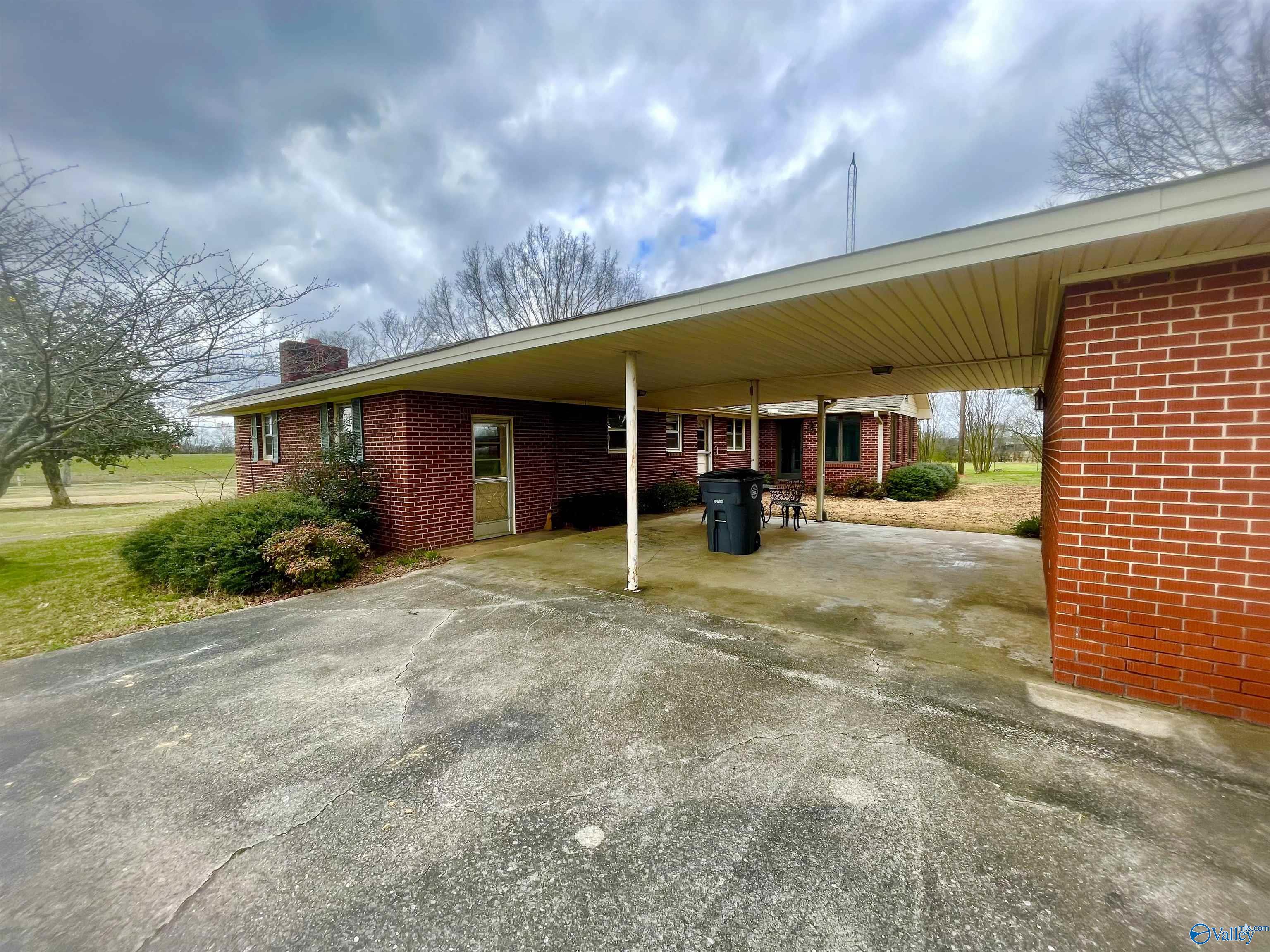 2797 County Road 136