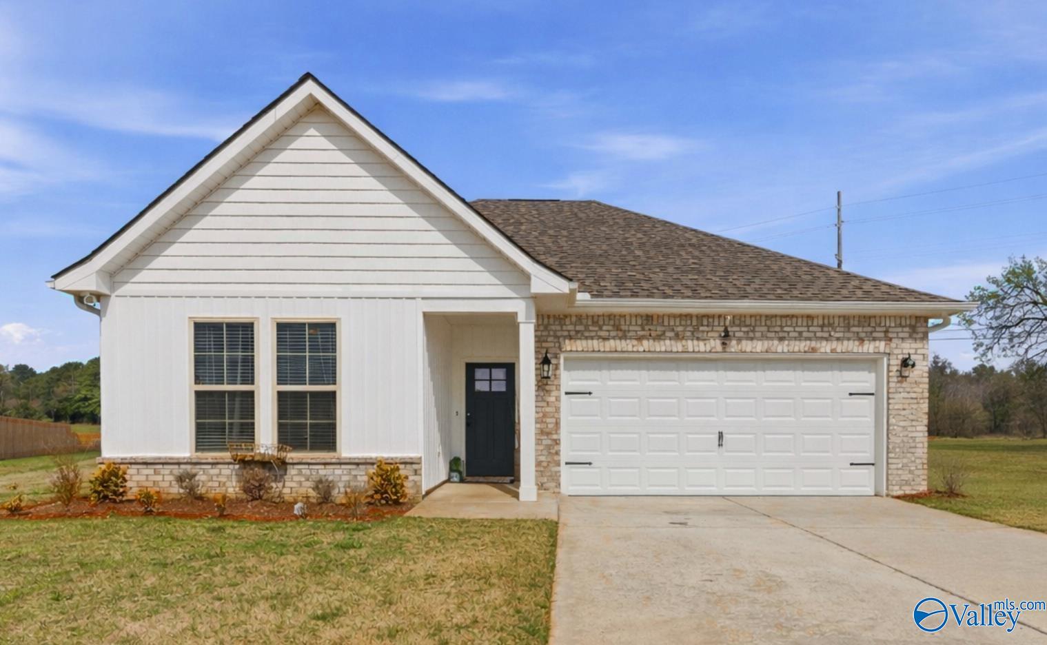 221 Willie Sanders Drive