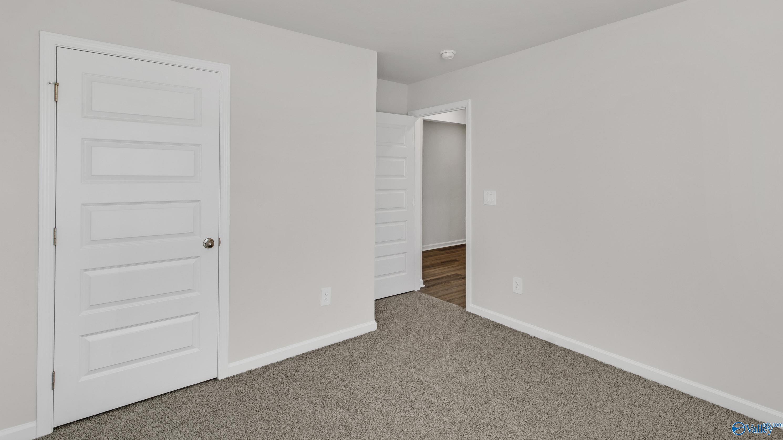9916 Sequoyah Cove Drive SE