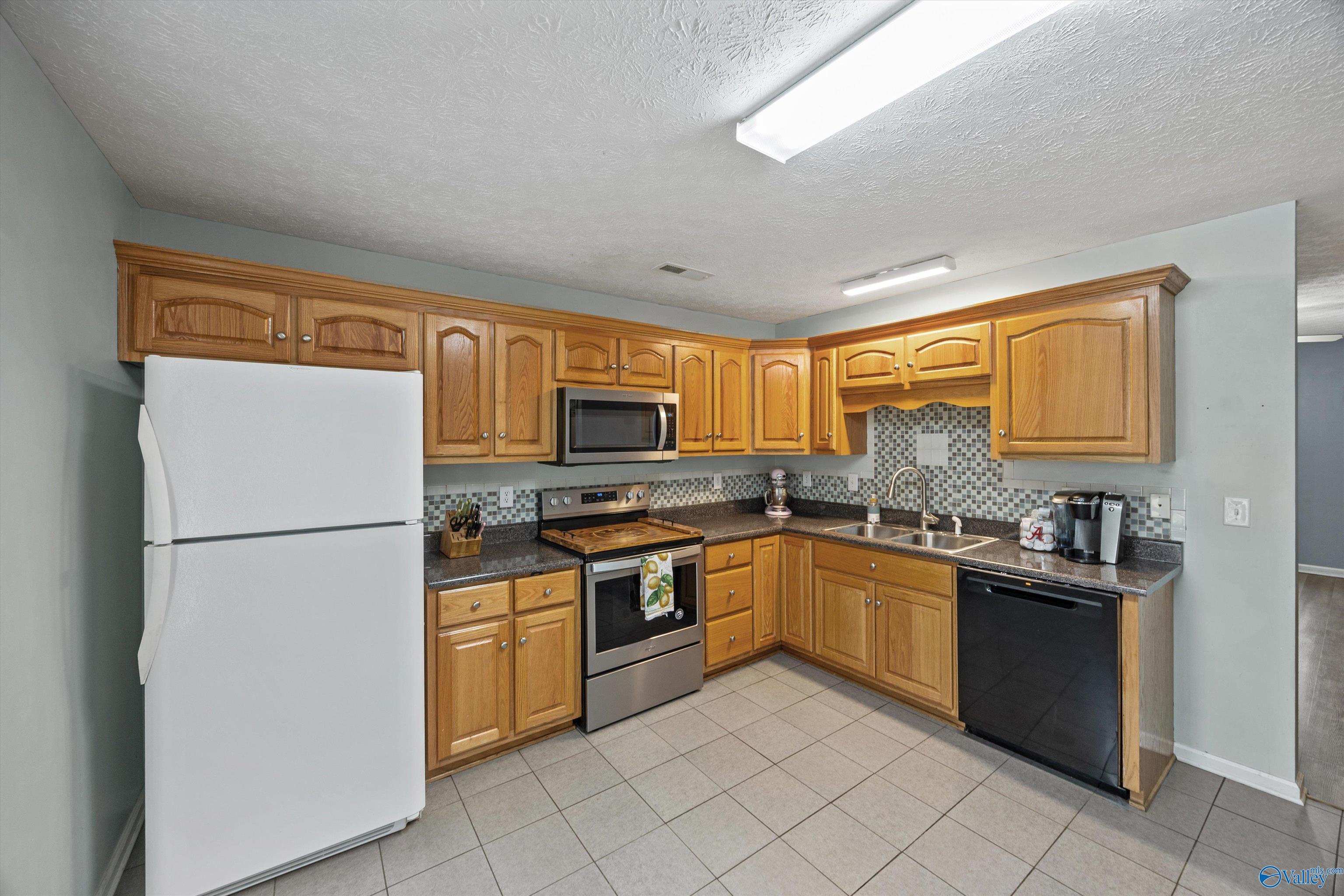 18513 Wells Road