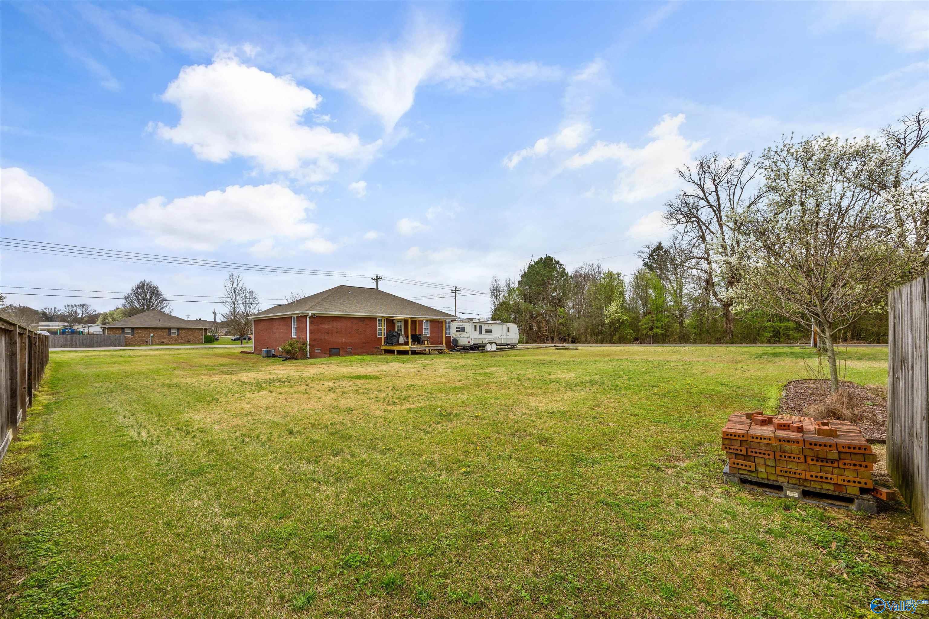 18513 Wells Road