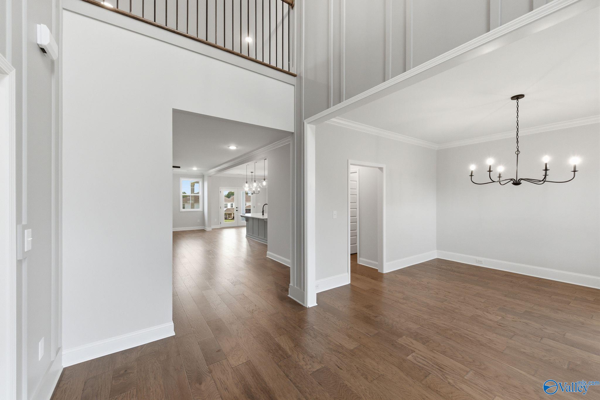 6 Flannery Court
